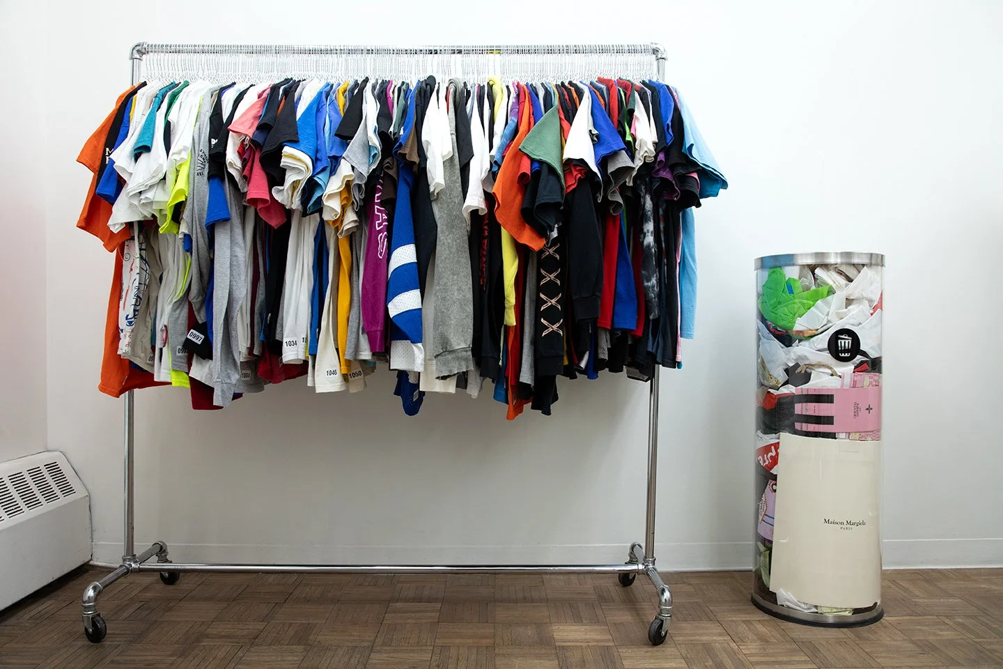 7. WORTHLESS MARKET #1_LRC_FT_MG_6750.jpg