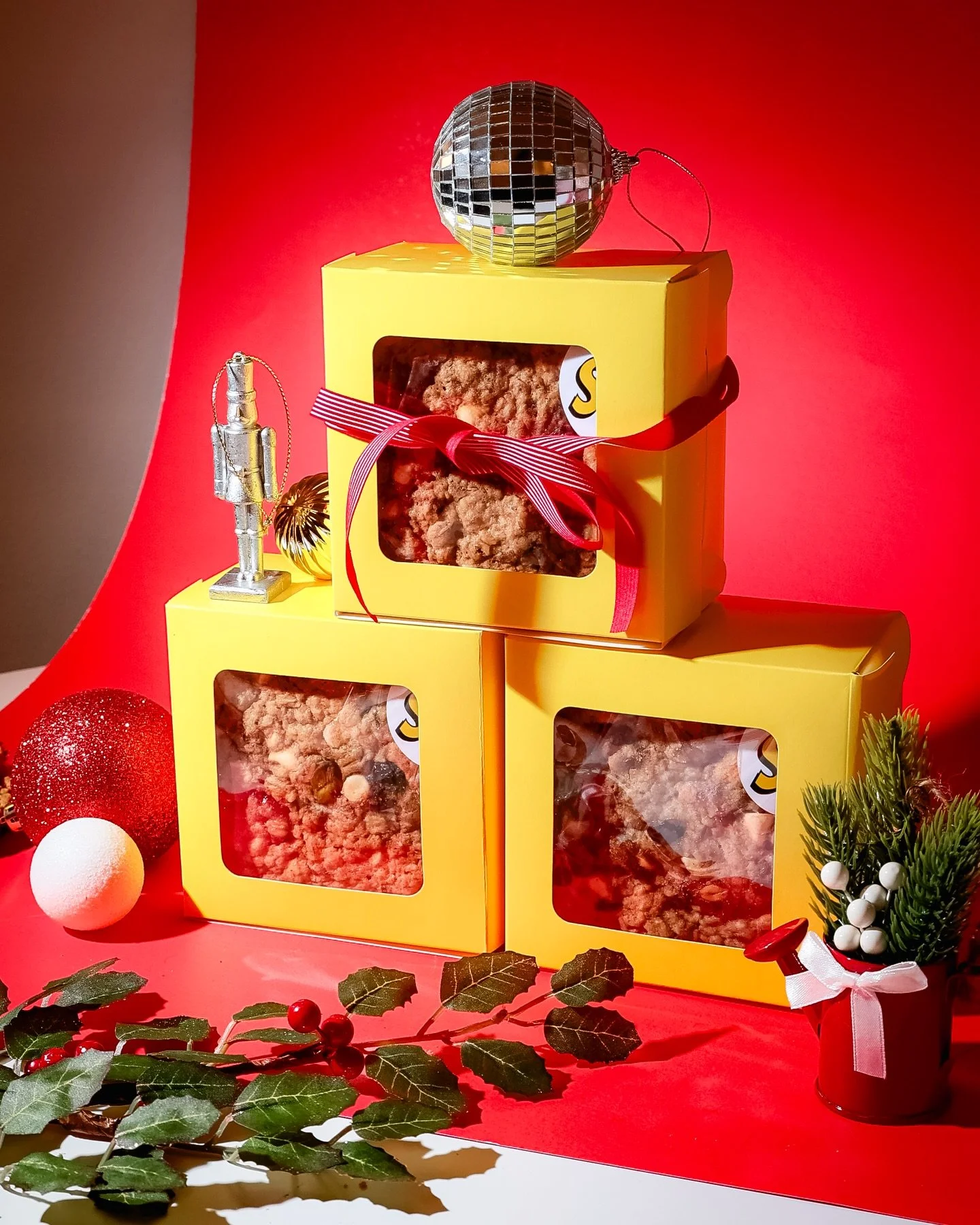 🎁 The Perfect Gift with Nationwide Shipping

We may be based in Indianapolis, IN&mdash;but did you know we ship nationwide?! From the Big Apple on the east coast 🗽, to rural towns in the Midwest 🌾 , to Beach towns on the West Coast 🌴, to even the