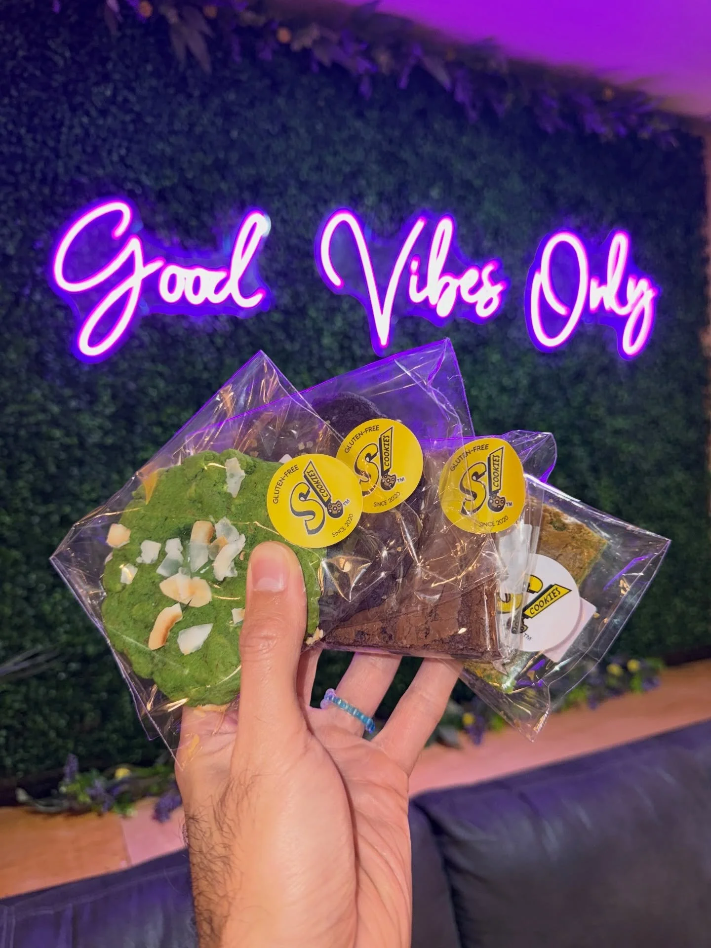 ‼️ NEW SHOP ALERT ‼️ 

Indy&rsquo;s own UBE and PANDAN Salamat cookies and brown butter blondies are available for the first time at @goodvibescafeindy 📍 36 E Washington St 2nd Floor, Indianapolis, IN 46204

All available in Gluten-Free:
🟣 Space YA