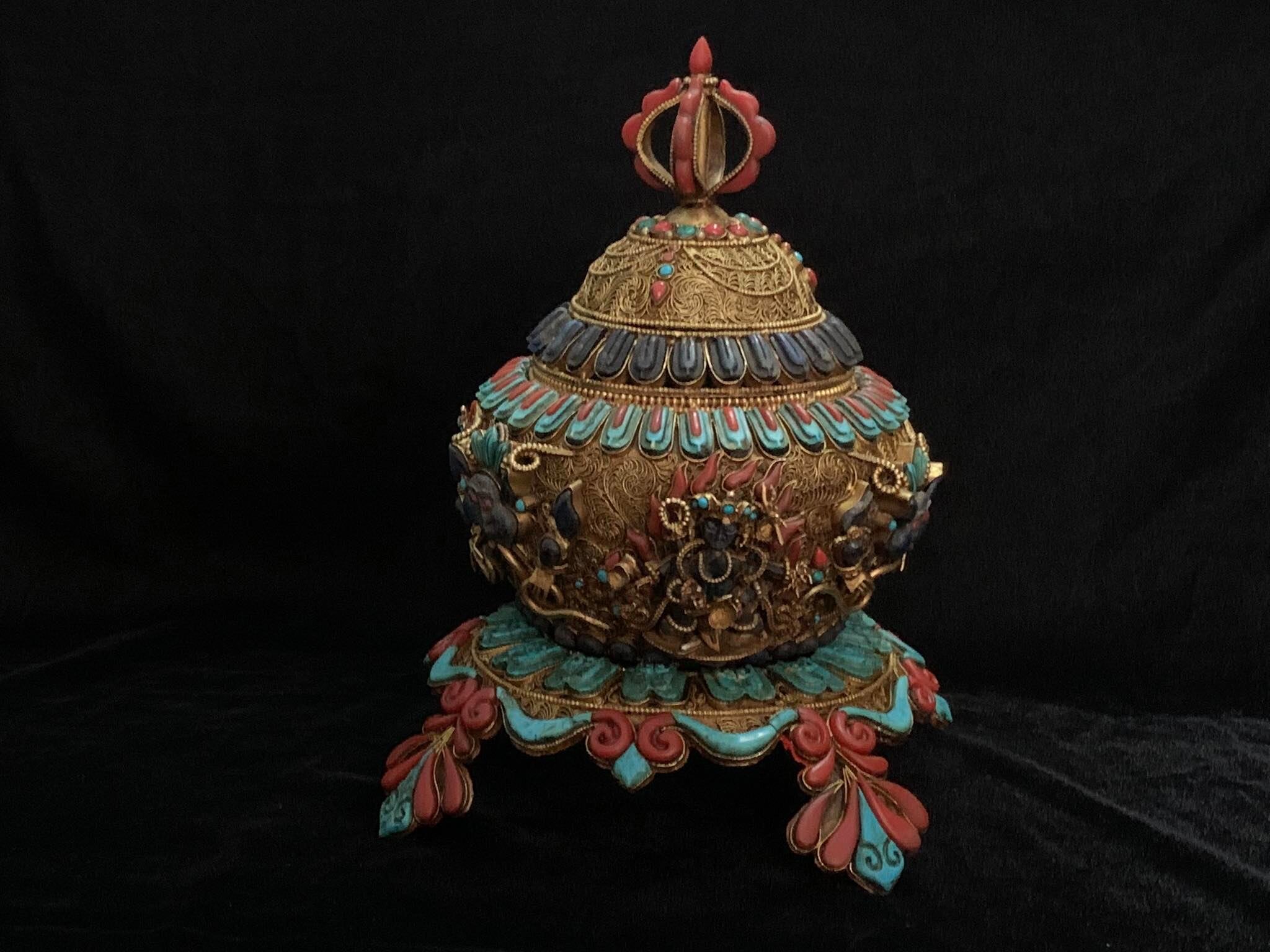 Masterpiece Inlaid Gulpa Classic Jar Pot