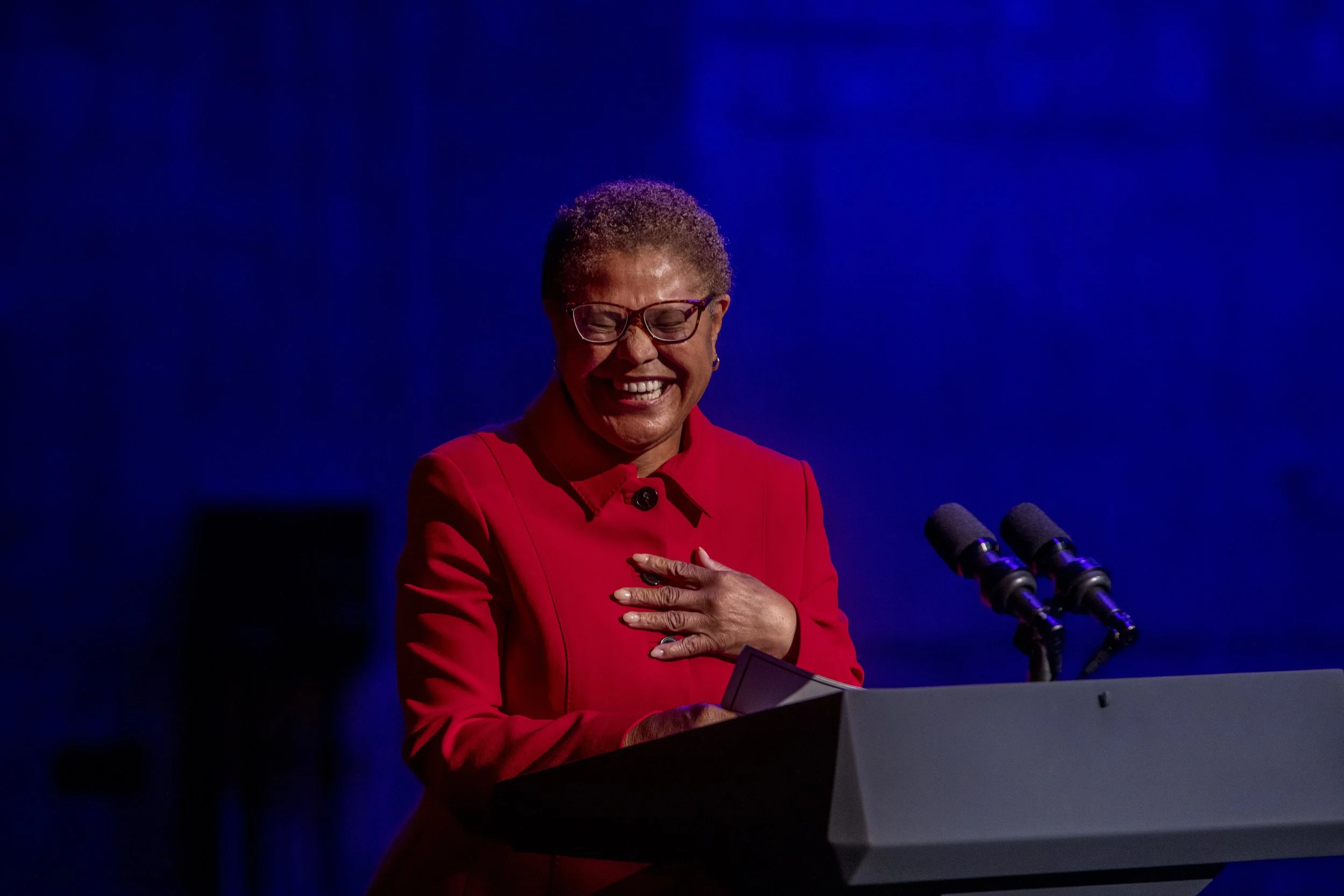  Congresswoman Karen Bass speaks before the start of a conversation about reproductive rights with Vice President Kamala Harris at the Nate Holden Performing Arts Center in the Mid-City area of Los Angeles. 