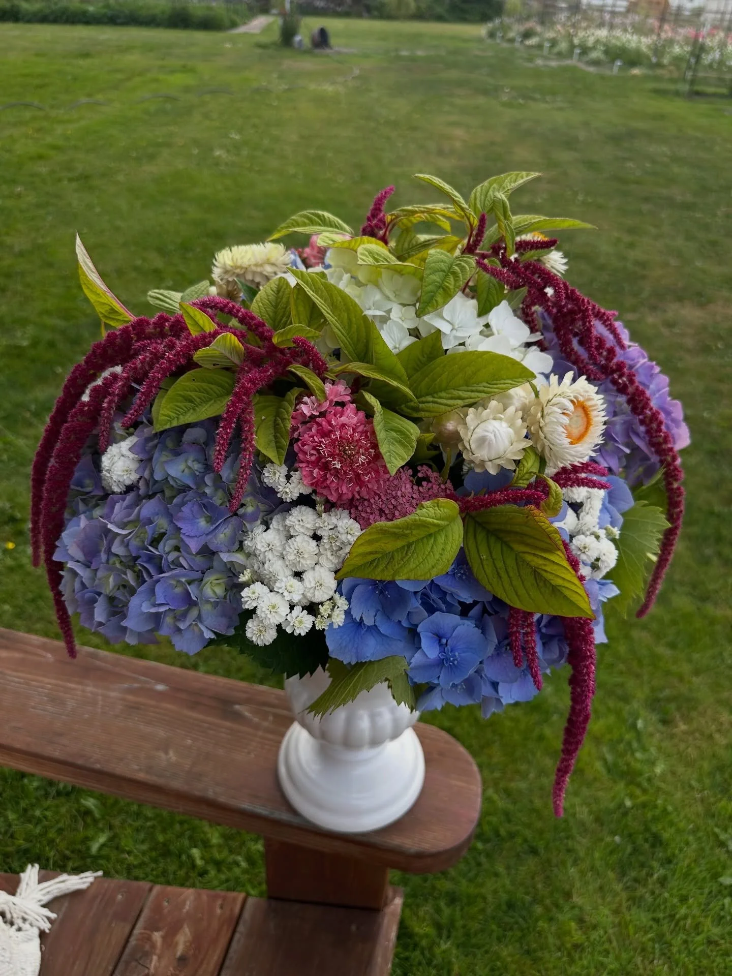 To be clear, I&rsquo;m not saying I want to get married again (I&rsquo;m pretty attached to Jeff after all), but I wish I could teleport to 2003 and do my own wedding flowers. Guess I&rsquo;ll just have to be content with the opportunities I get to c