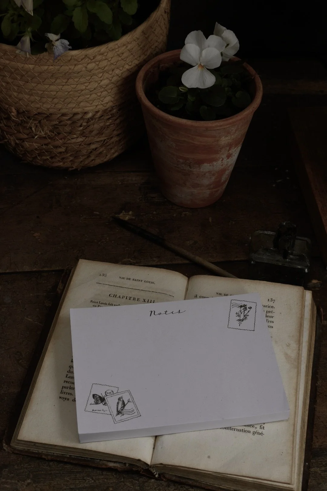 white+desk+notepad.jpg