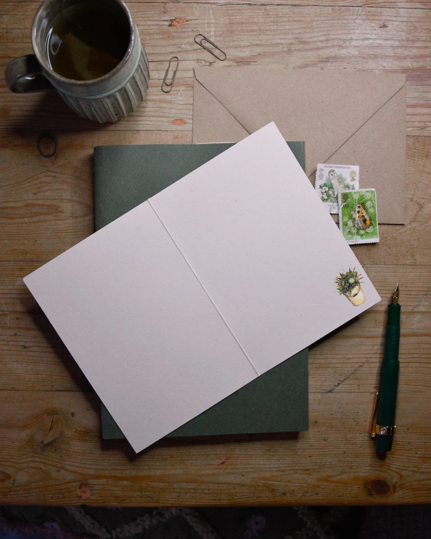 BM27 CUT FLOWER INTERNAL.jpg