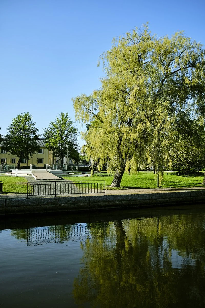 Valokuvia Rauman keskustasta. Rauman kanaali