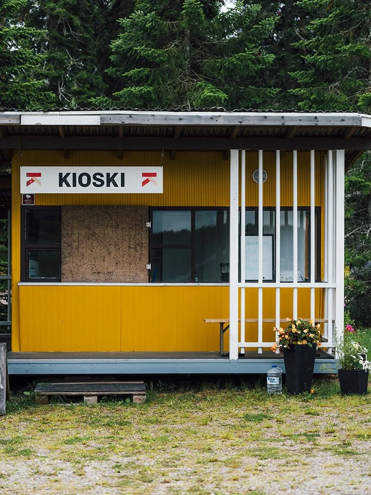 Valokuvia Kärkölän kesäteatterin Kioskista