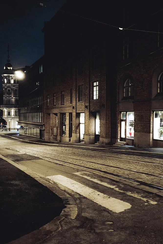 Valokuvia Yrjönkadulta Helsingistä.