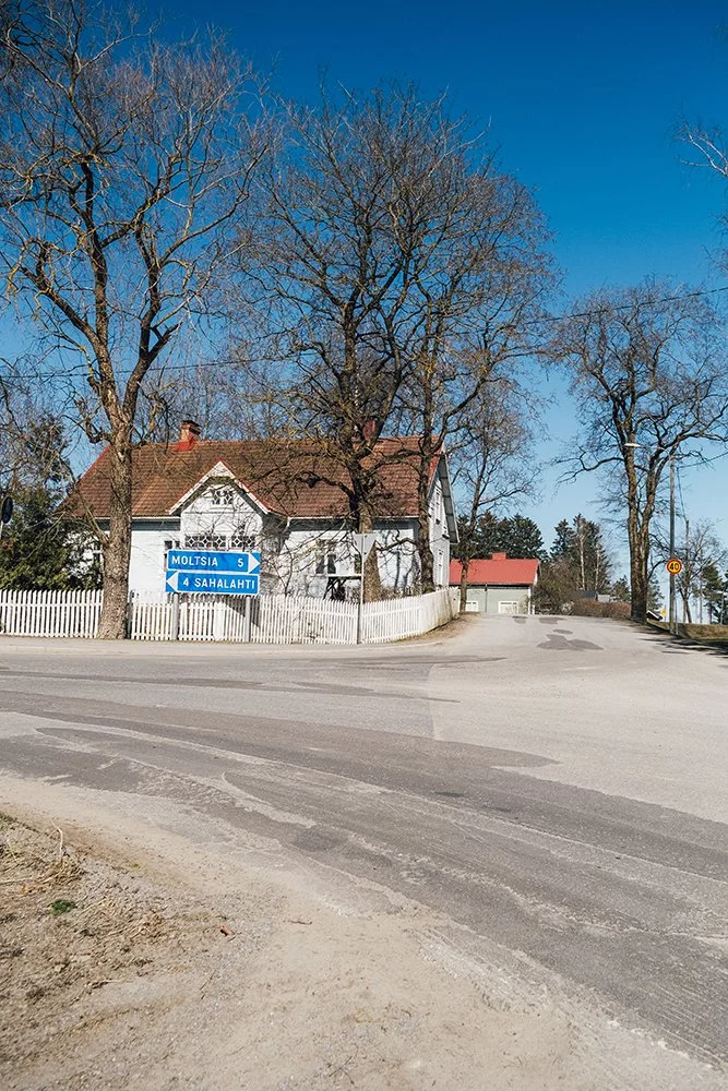 Risteys Kangasalalla. Valokuvia Sahalahdelta