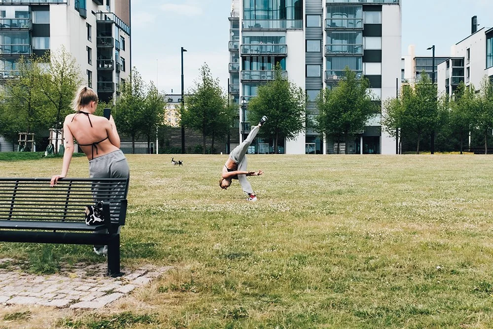 Kärrynpyörä Helsingissä. Suomi-Kuvia Helsingistä