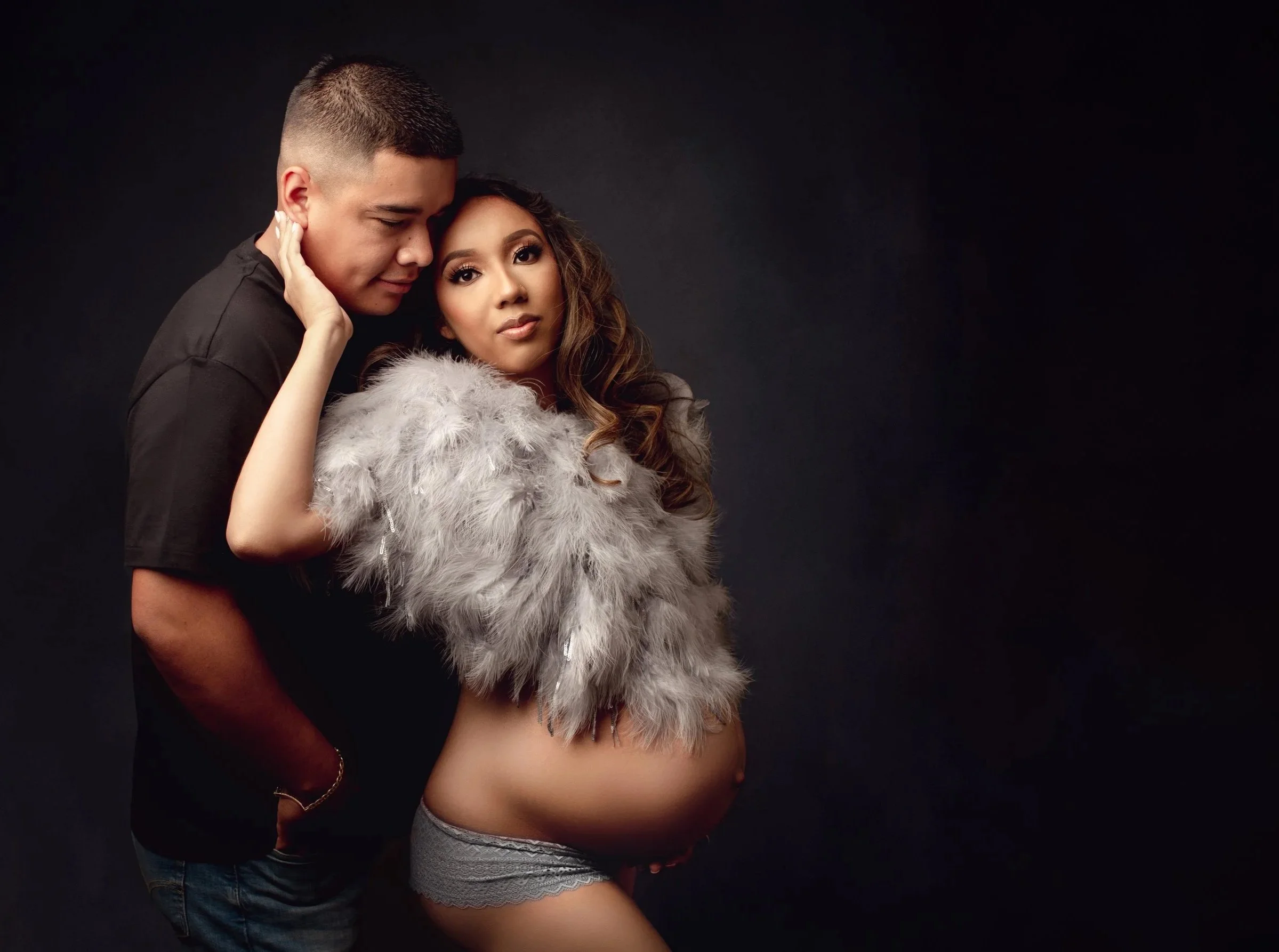 Maternity pregnancy session photoshoot in the Bay Area California with the couple and family photos