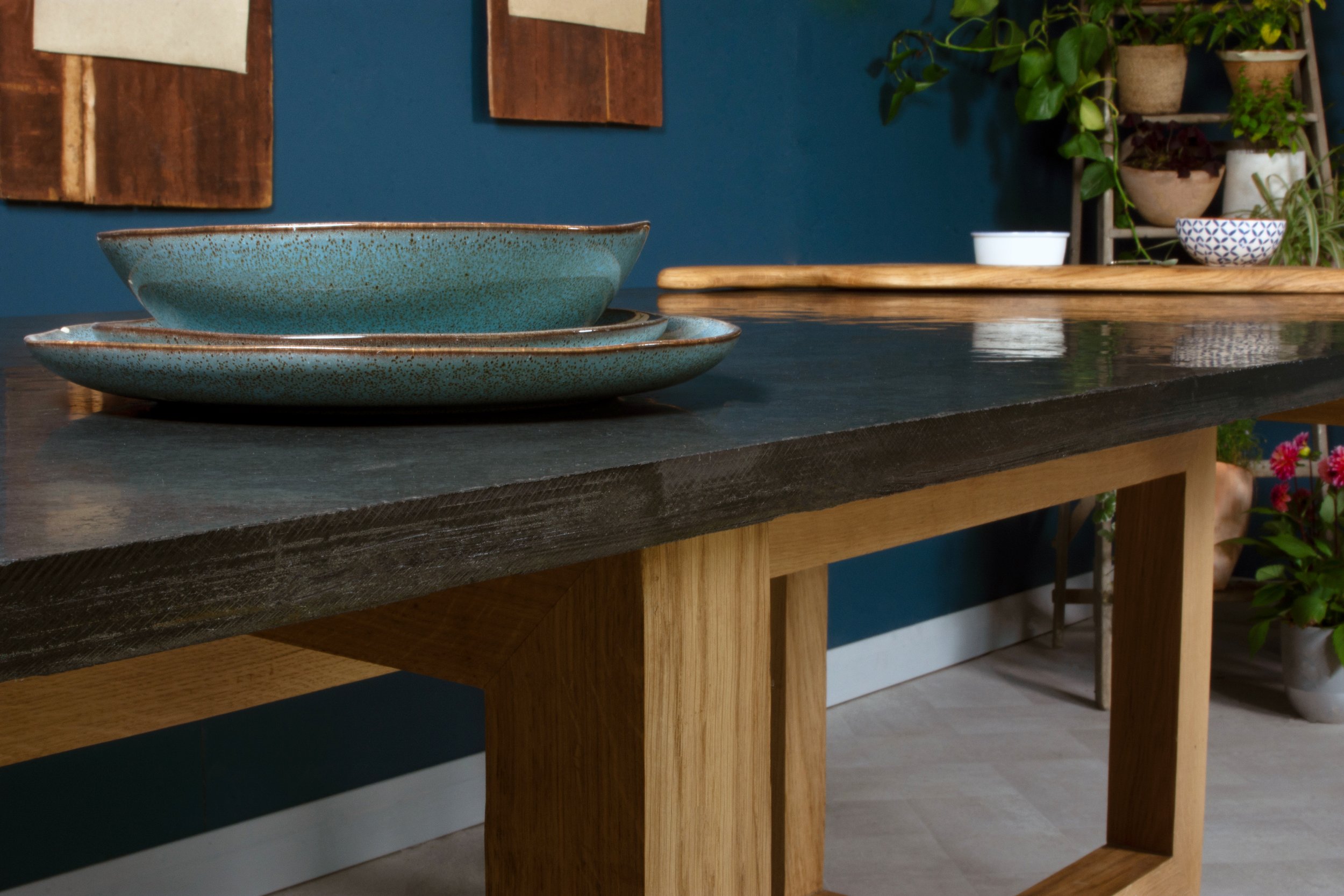Petherwin country house stylish slate and oak kitchen and dining table_0338.jpg