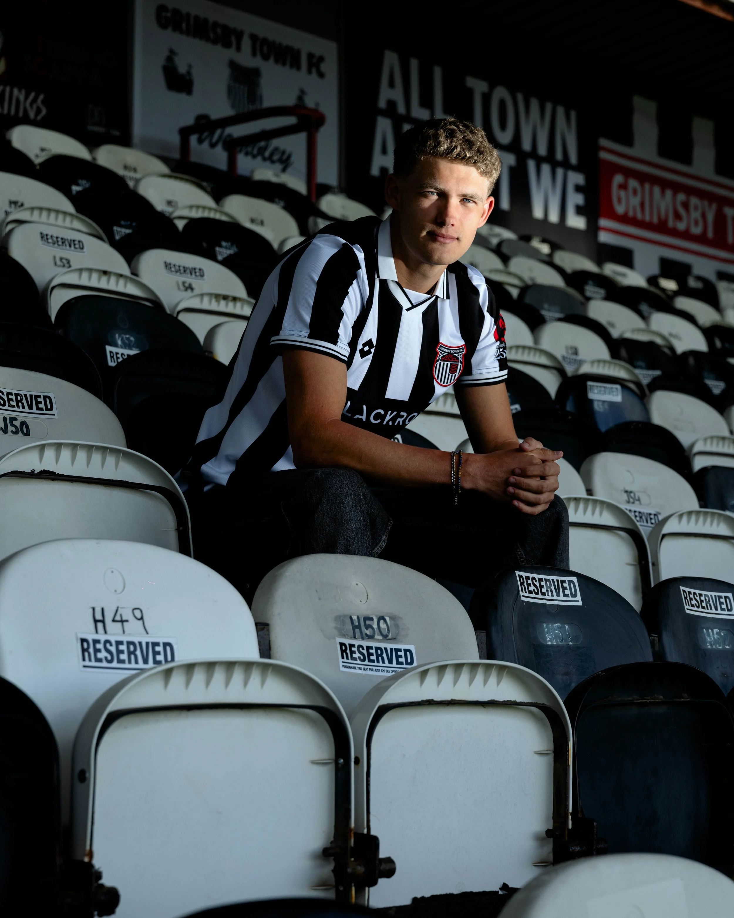 Portrait_Grimsby_48.jpg