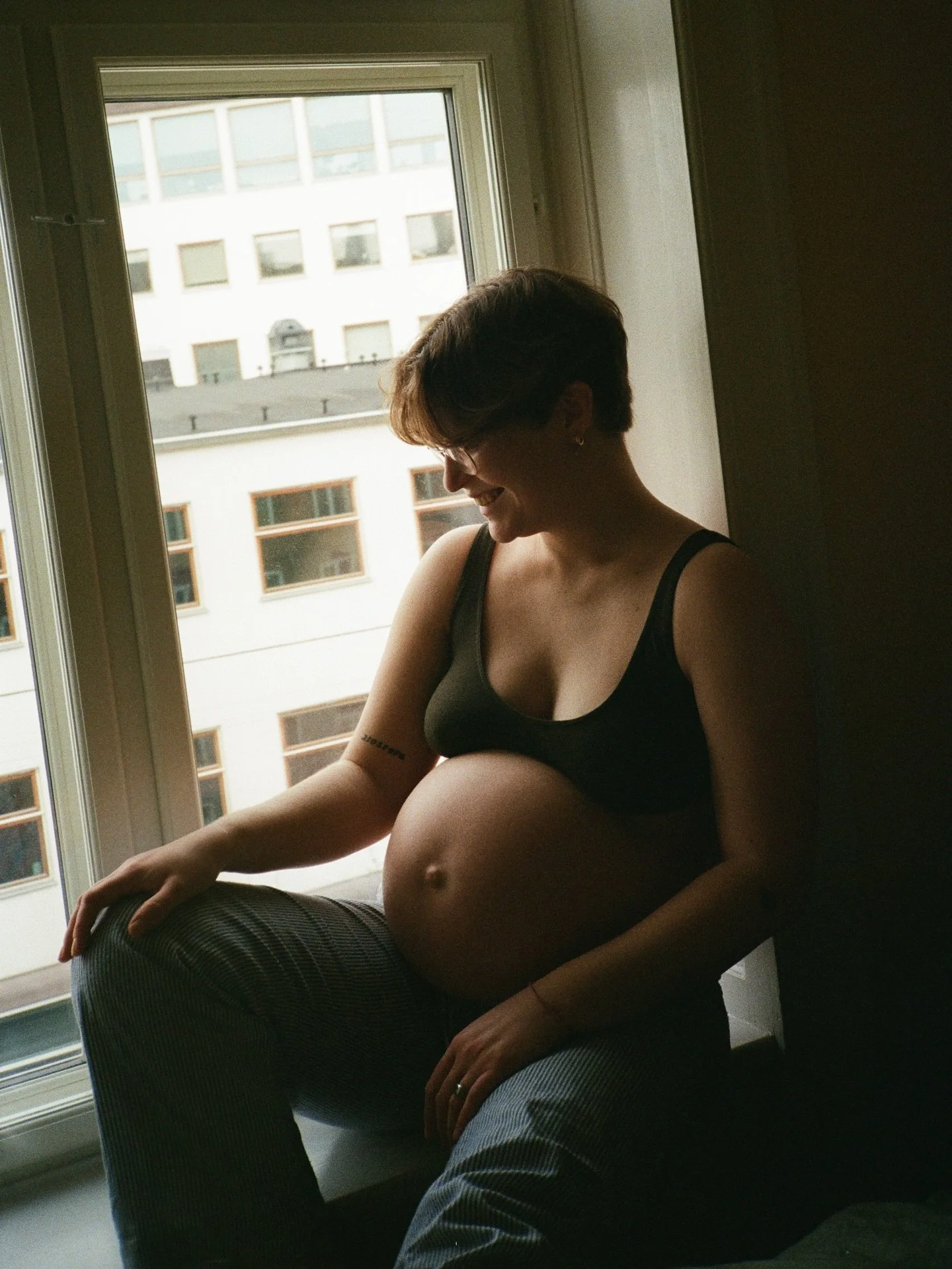 Emma 🤎

Analog hjemmefotografering p&aring; Frederiksberg 🎞️