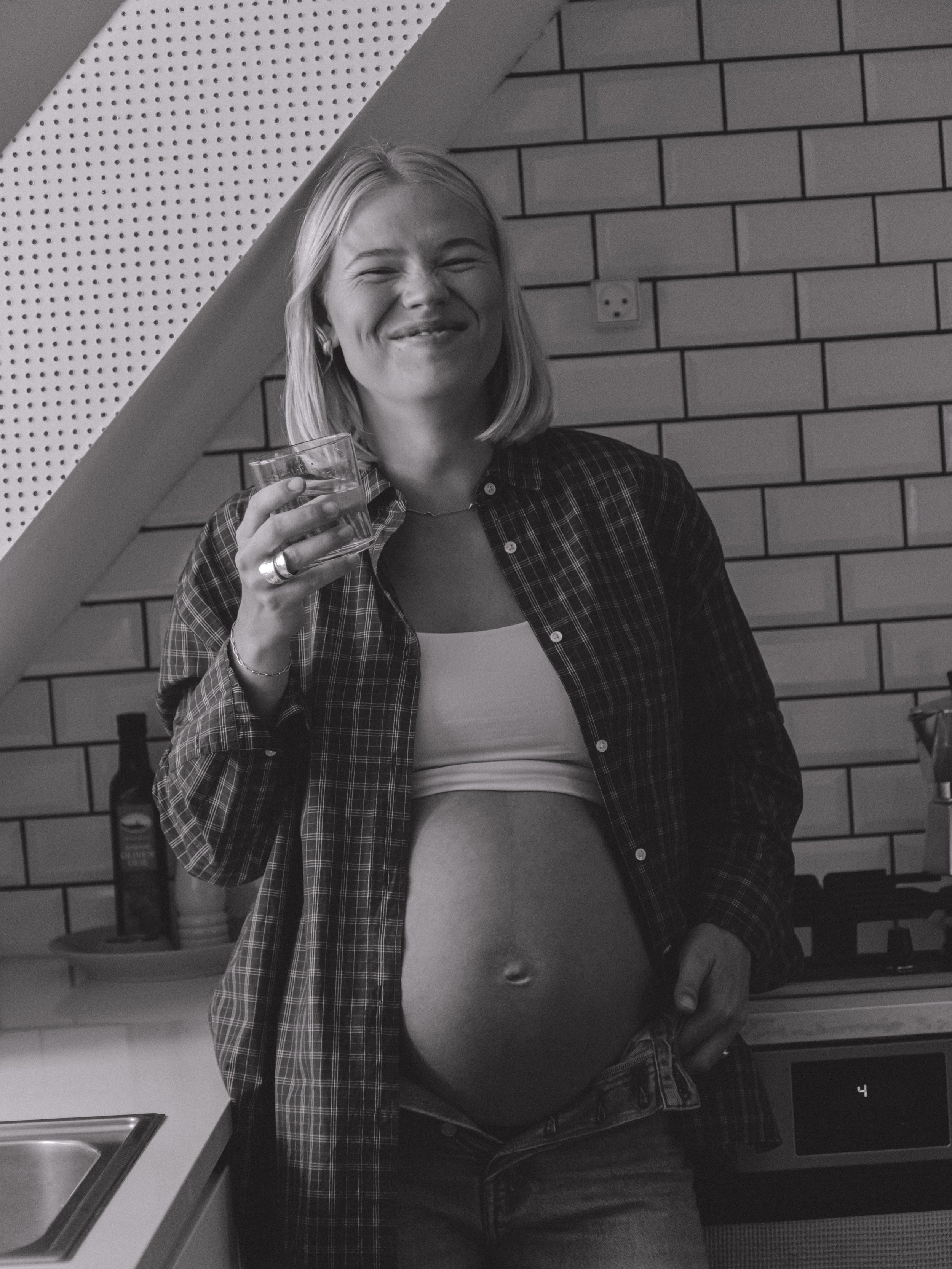 S&oslash;deste Sofie &amp; Frederik 🤍

Hjemmesession p&aring; &Oslash;sterbro 🌿