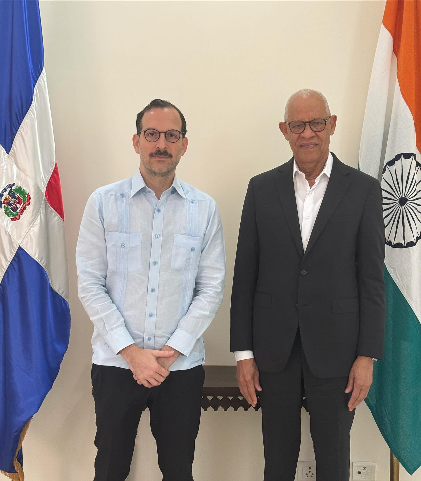 Ambassador David Puig welcomed in Delhi on Monday 22nd April Vice Minister of the @presidenciard for monitoring and government coordination who will attend the CDRI Governing Council meeting, ICDRI 2024 international conference and engage with variou