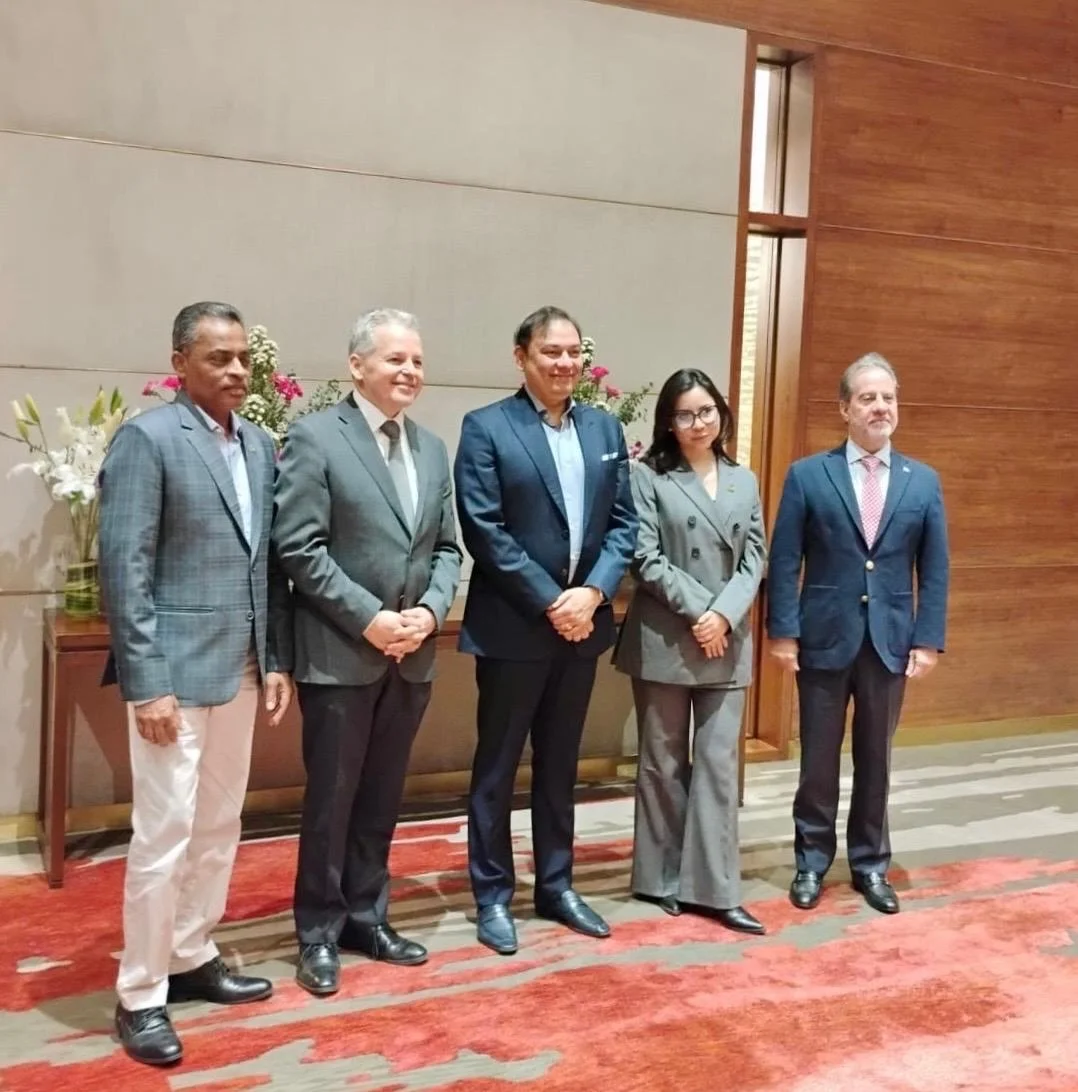 H.E. Francisco Compr&eacute;s H., Ambassador of the Dominican Republic to India, undertook an intensive and productive working visit to the state of Gujarat, gaining first-hand insight into global-scale initiatives in renewable energy, advanced manuf