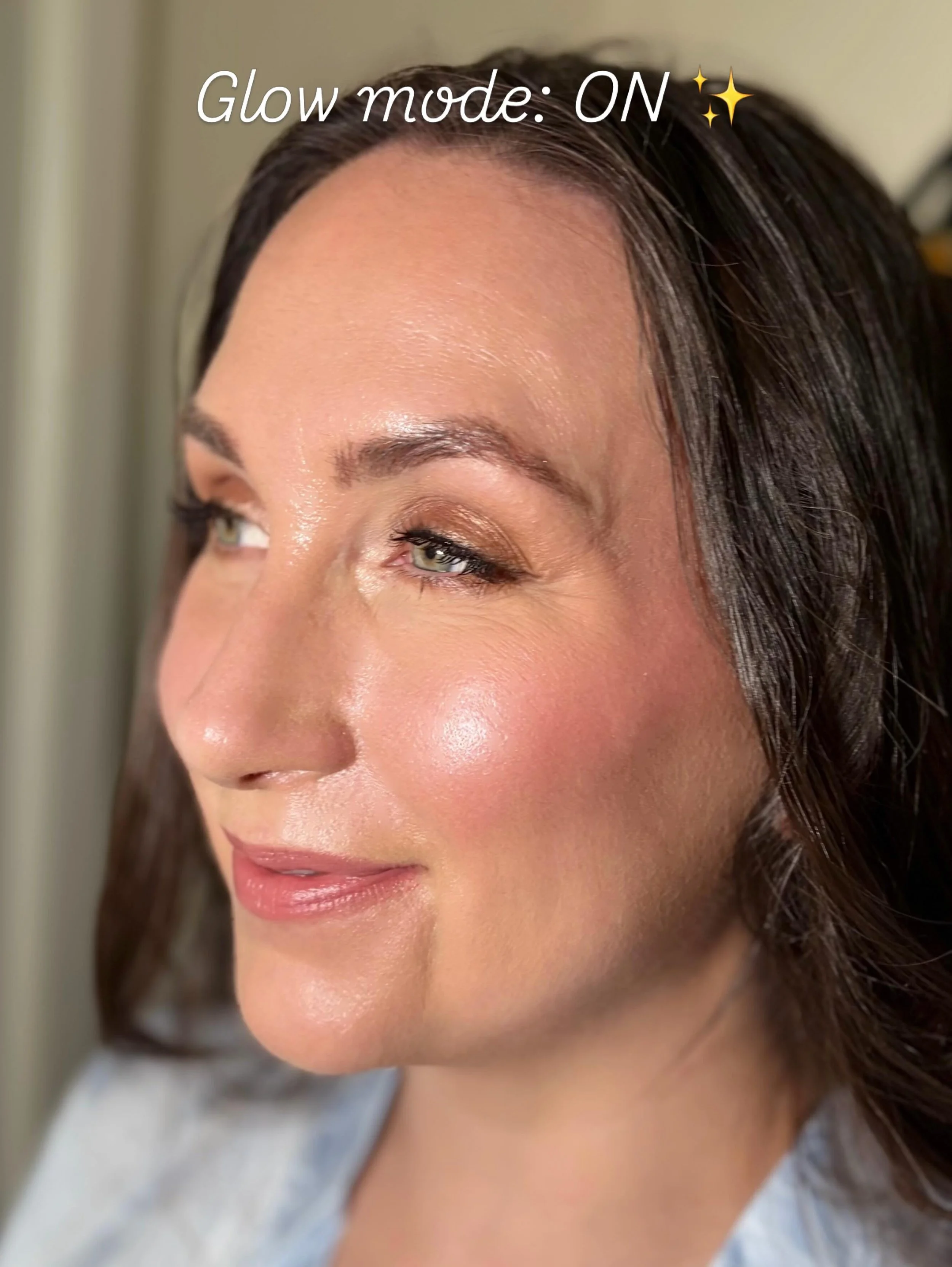 Ones of today&rsquo;s gorgeous bridal party ✨

Lots of skin prep to give that bouncy skin and using my favourite @faceatelier foundation

Working alongside the fabulous @elligancehairandmakeup 

#sussexmakeupartist #surreymakeupartist #naturalbridalm