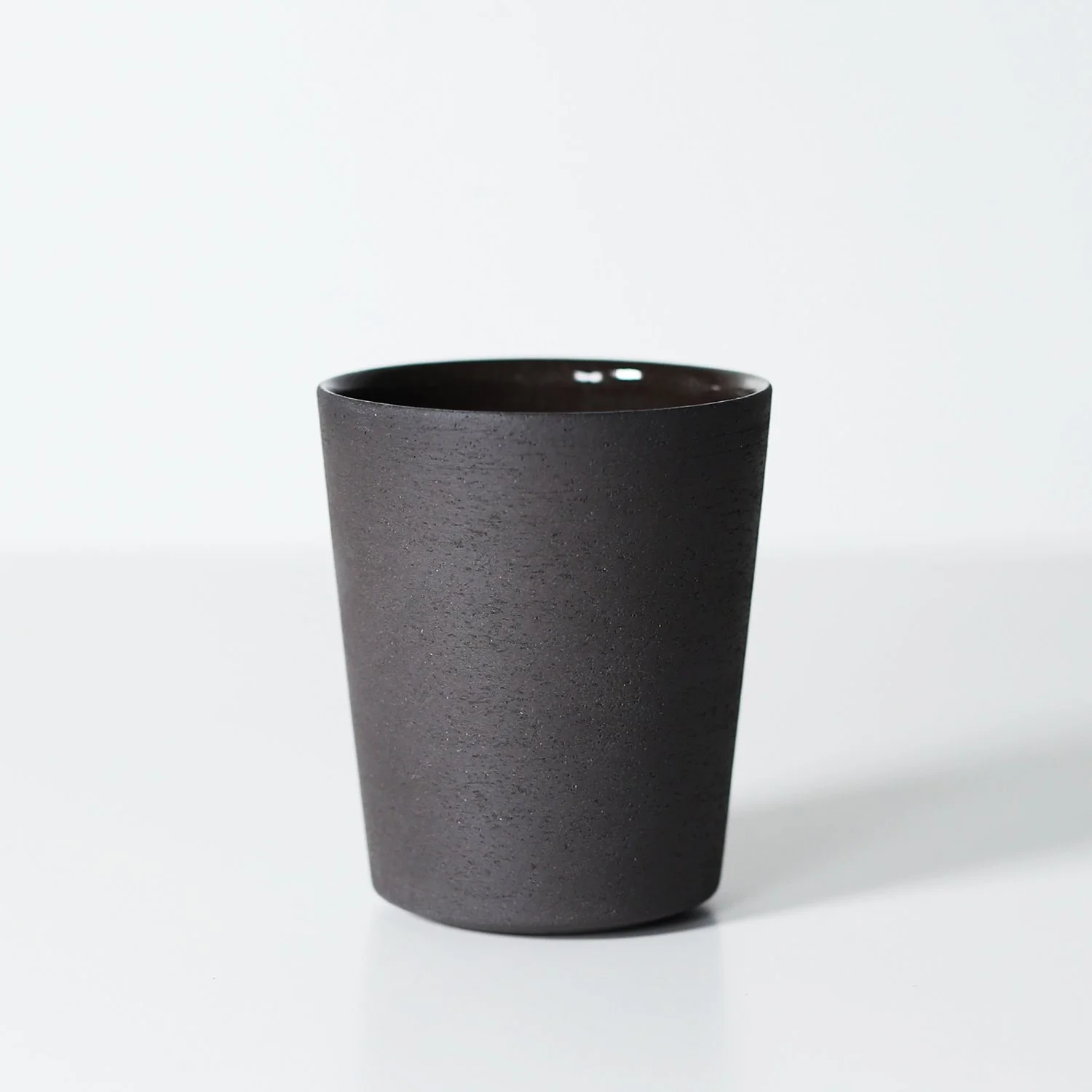 Becher-300ml-schwarz-01-25.jpg