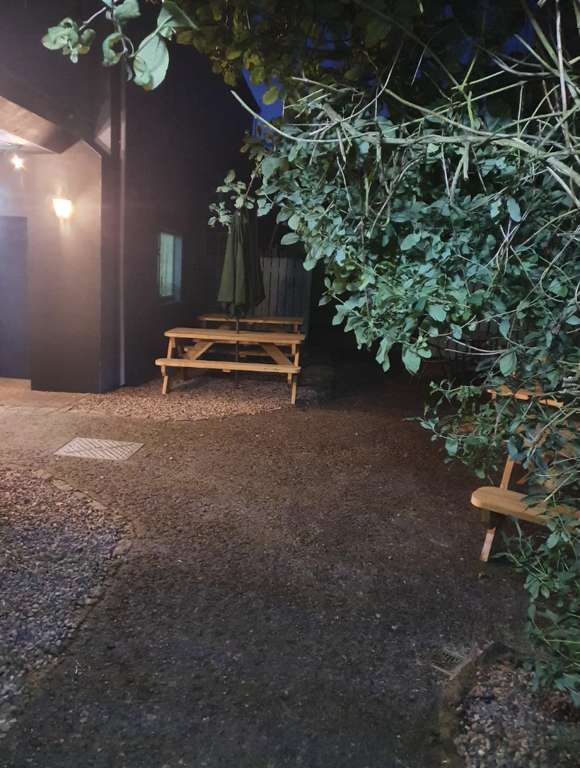 PRIVATE TERRACE