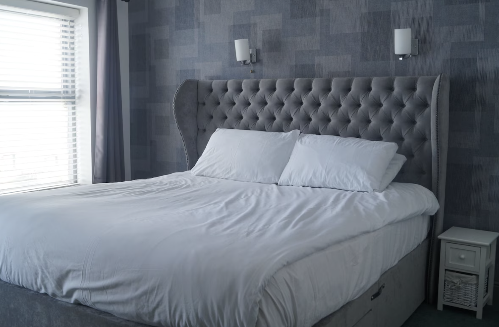 BEAUTIFUL ROOMS