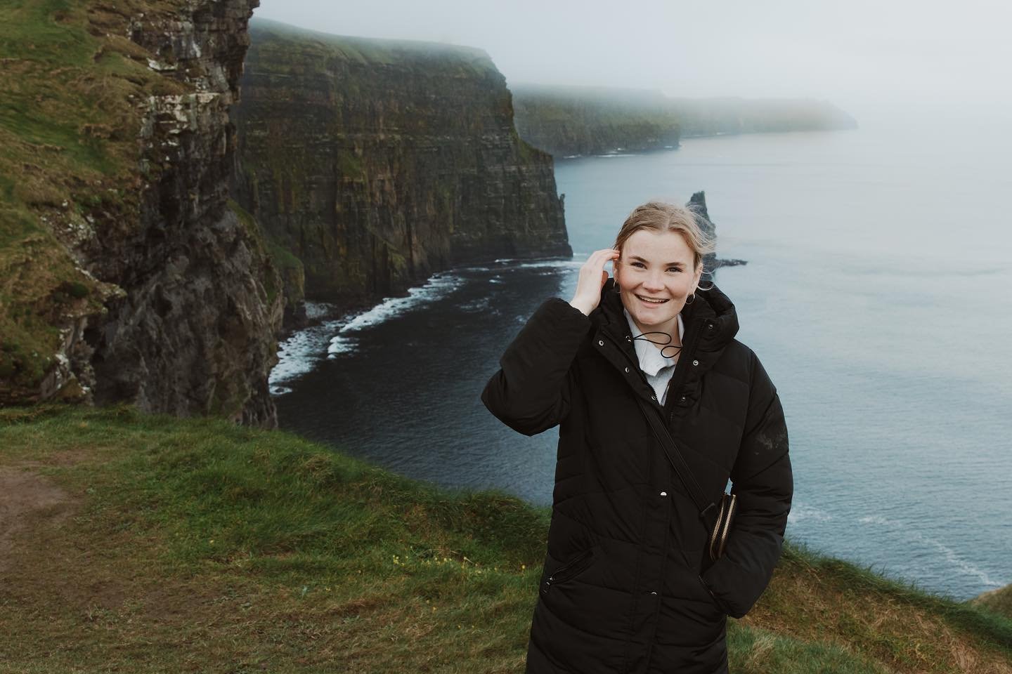 Hi friends!!!! I am back in office and feel so creatively fulfilled and refreshed after my time in Ireland! It was an absolute dream and I cannot be more grateful for my time there. Shooting in a new country was so creatively enriching, I loved every