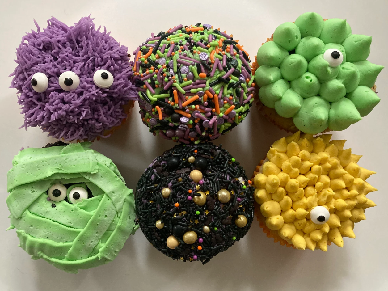 Kitchen a la Mode Monster Themed Cupcake Decorating Class — South