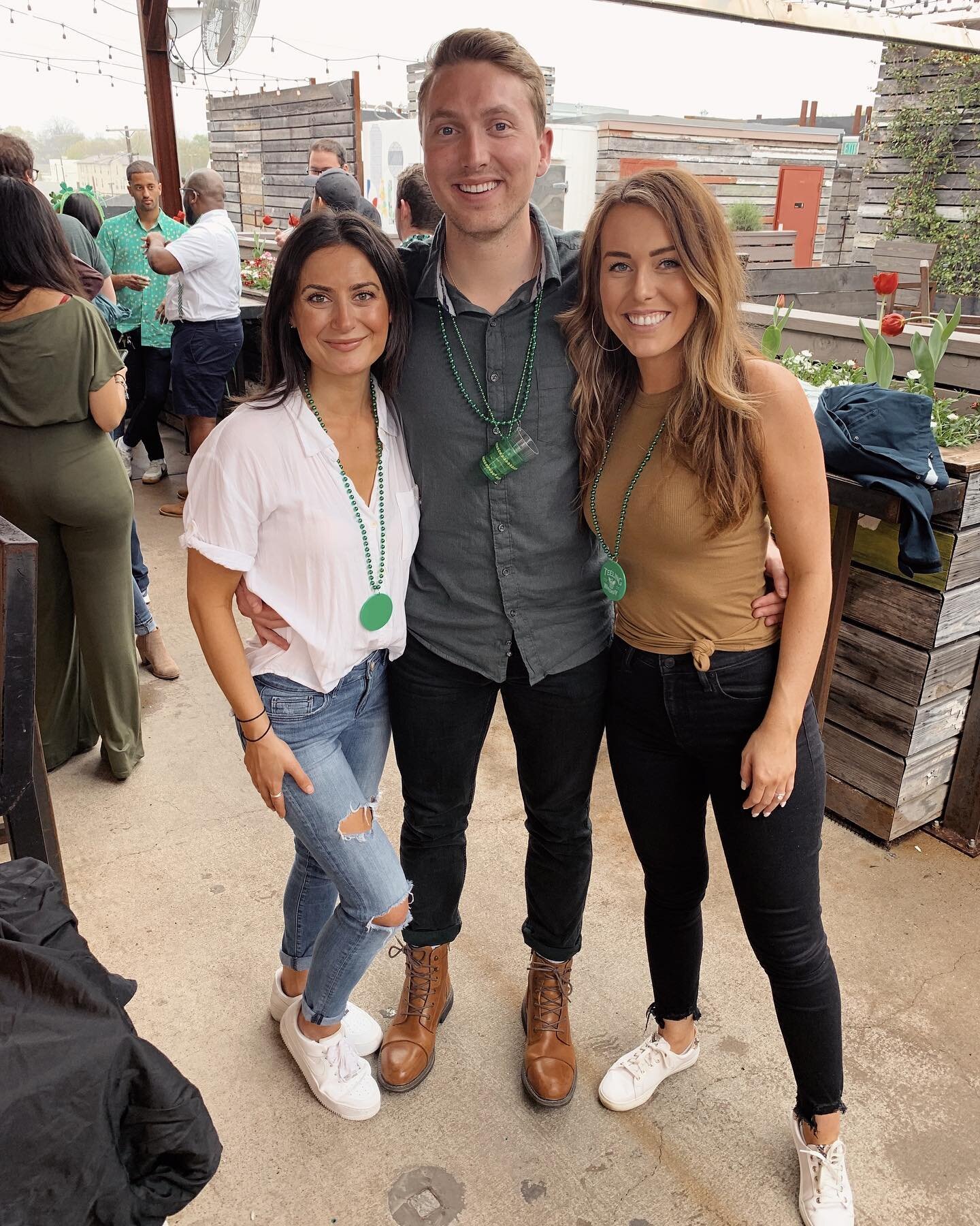 Life hack: work friends who are real friends. ⁣
⁣
⁣
Missing this squad already. Love y&rsquo;all so big 😭💛✨