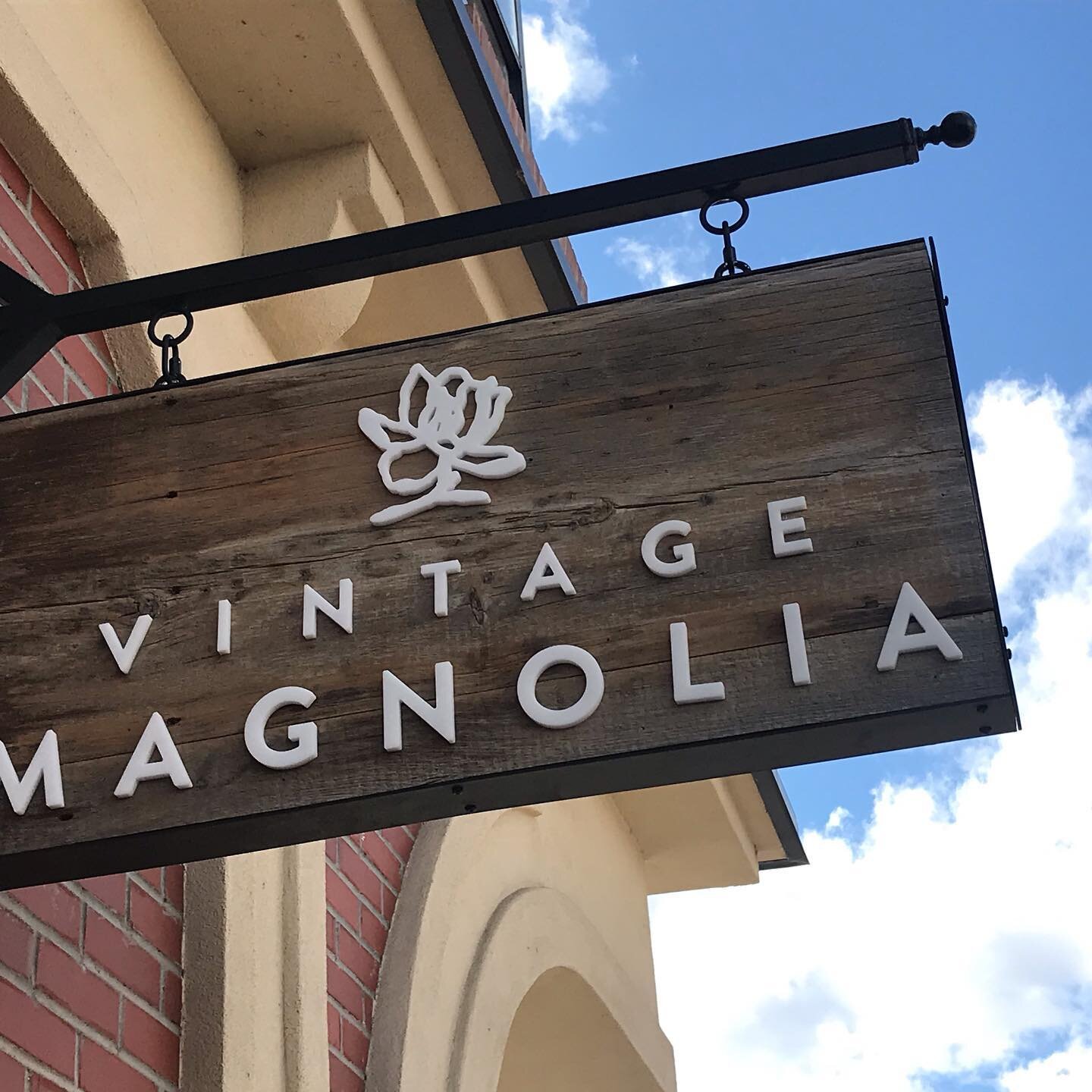 The rebrand of Vintage Magnolia continues with new blade signs and window graphics. Another great collaboration with 970 design.