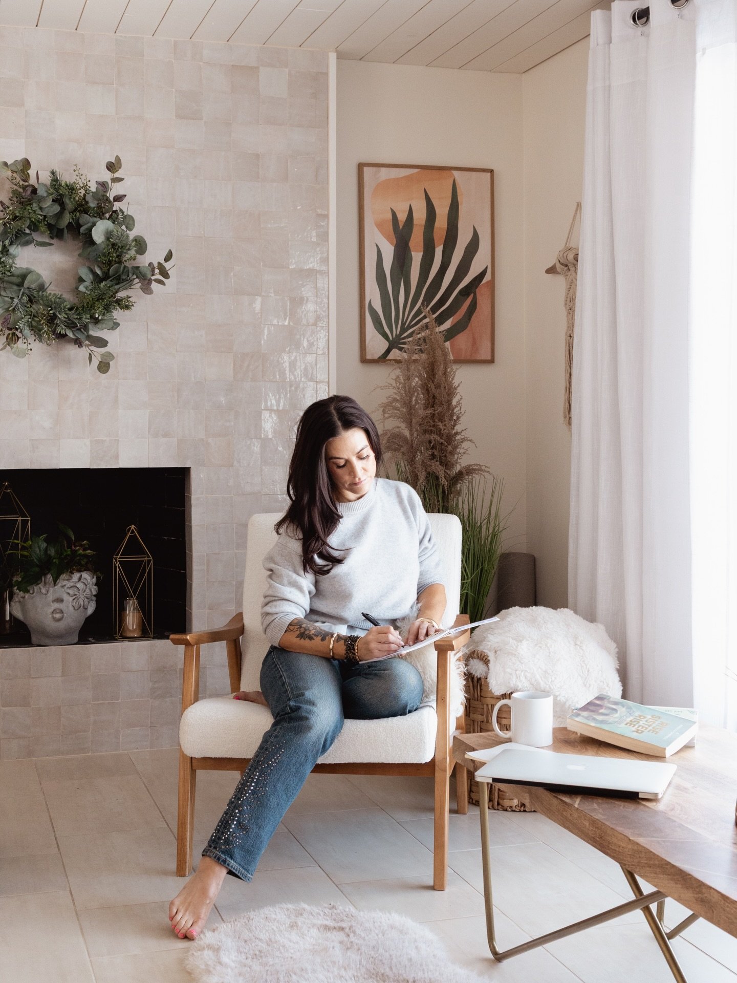 March was&hellip; a lot.

But here we are.
Still showing up.
Still doing the work.
Still moving forward.

Hello April. 🌱