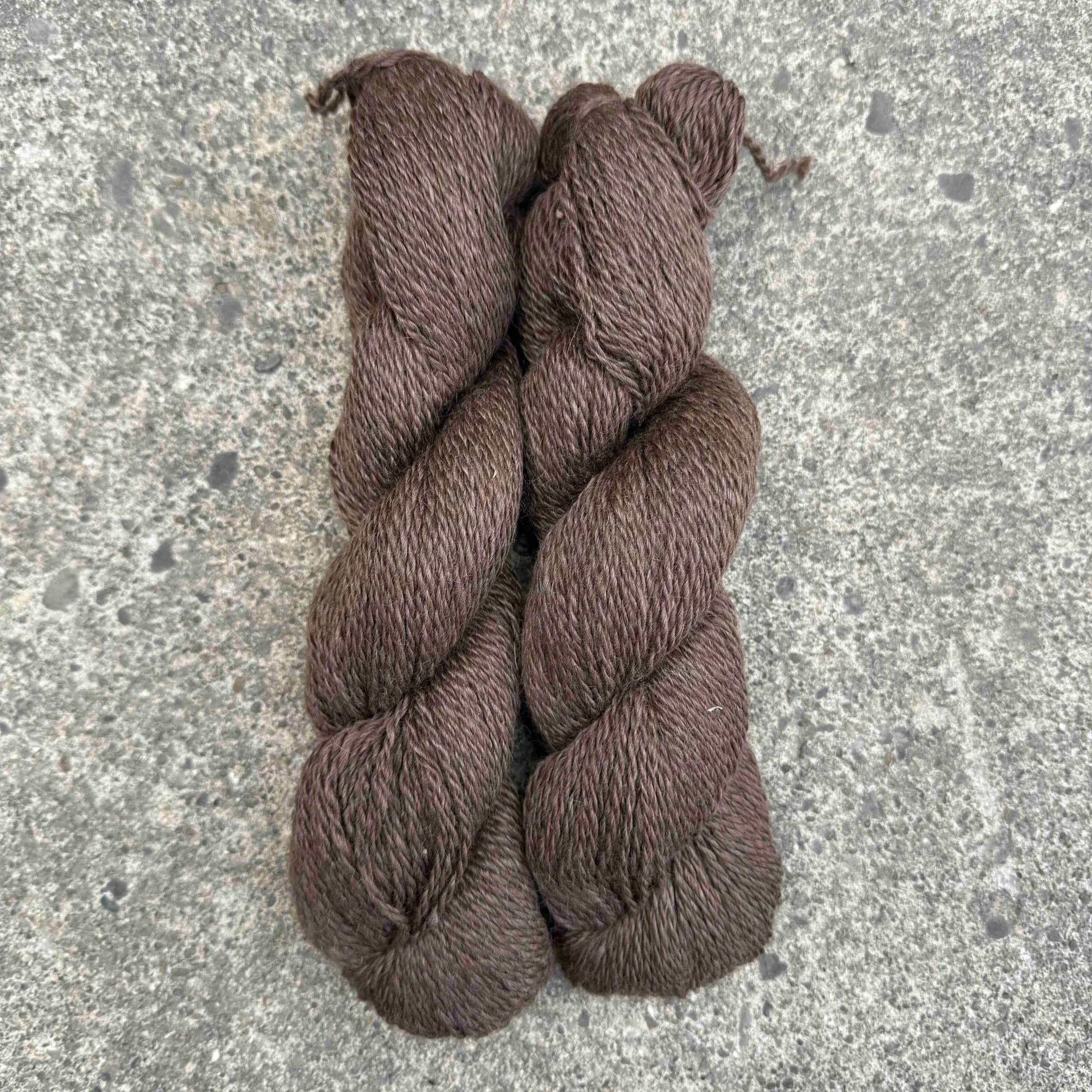 AlpacaPygoraBrownYarn2.jpg