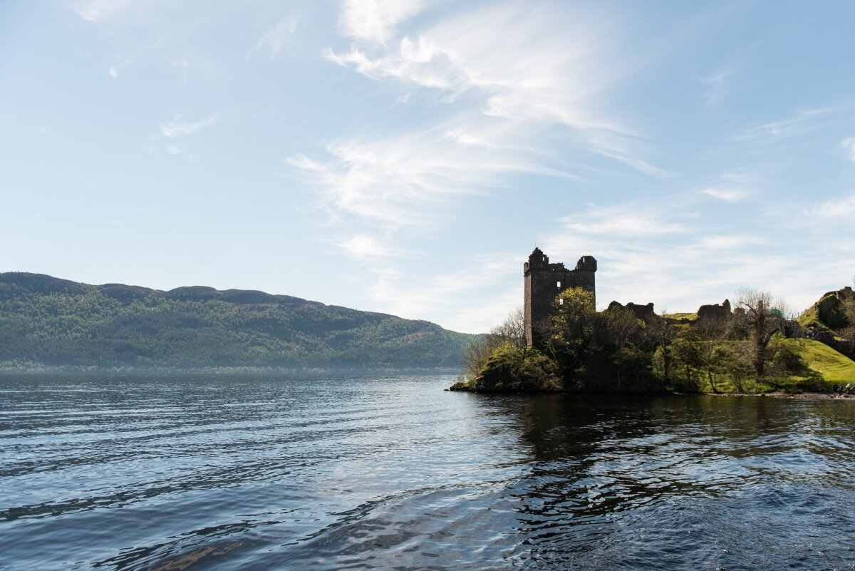 10-epic-things-to-do-in-scotland-visit-castles.jpg