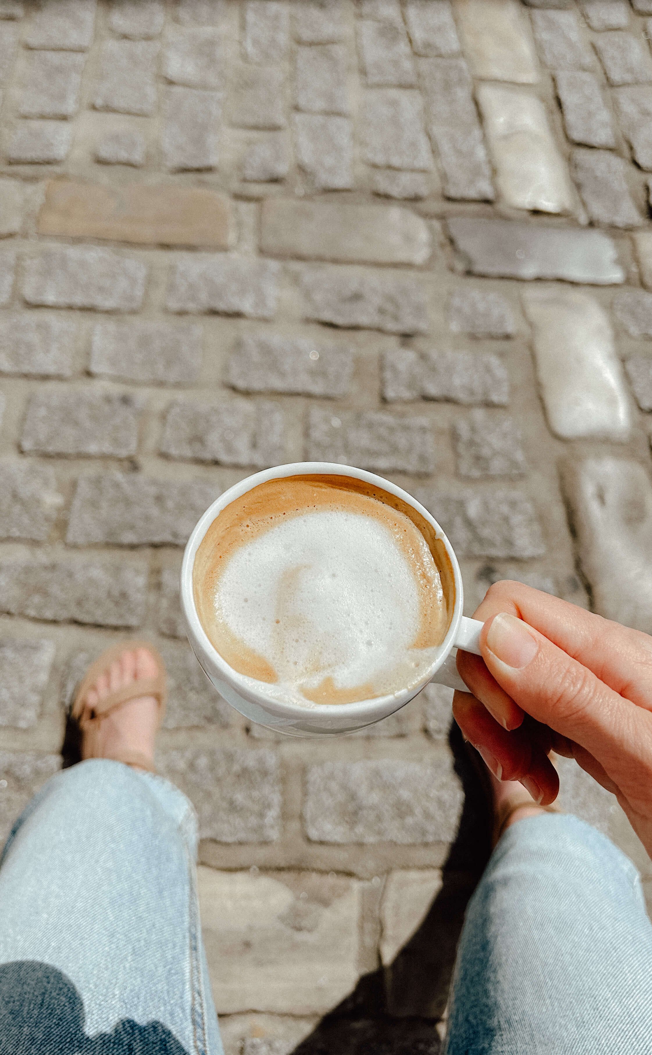 best-things-to-do-vejer-de-la-frontera-eat-outdoors-caminito-coffee.jpg