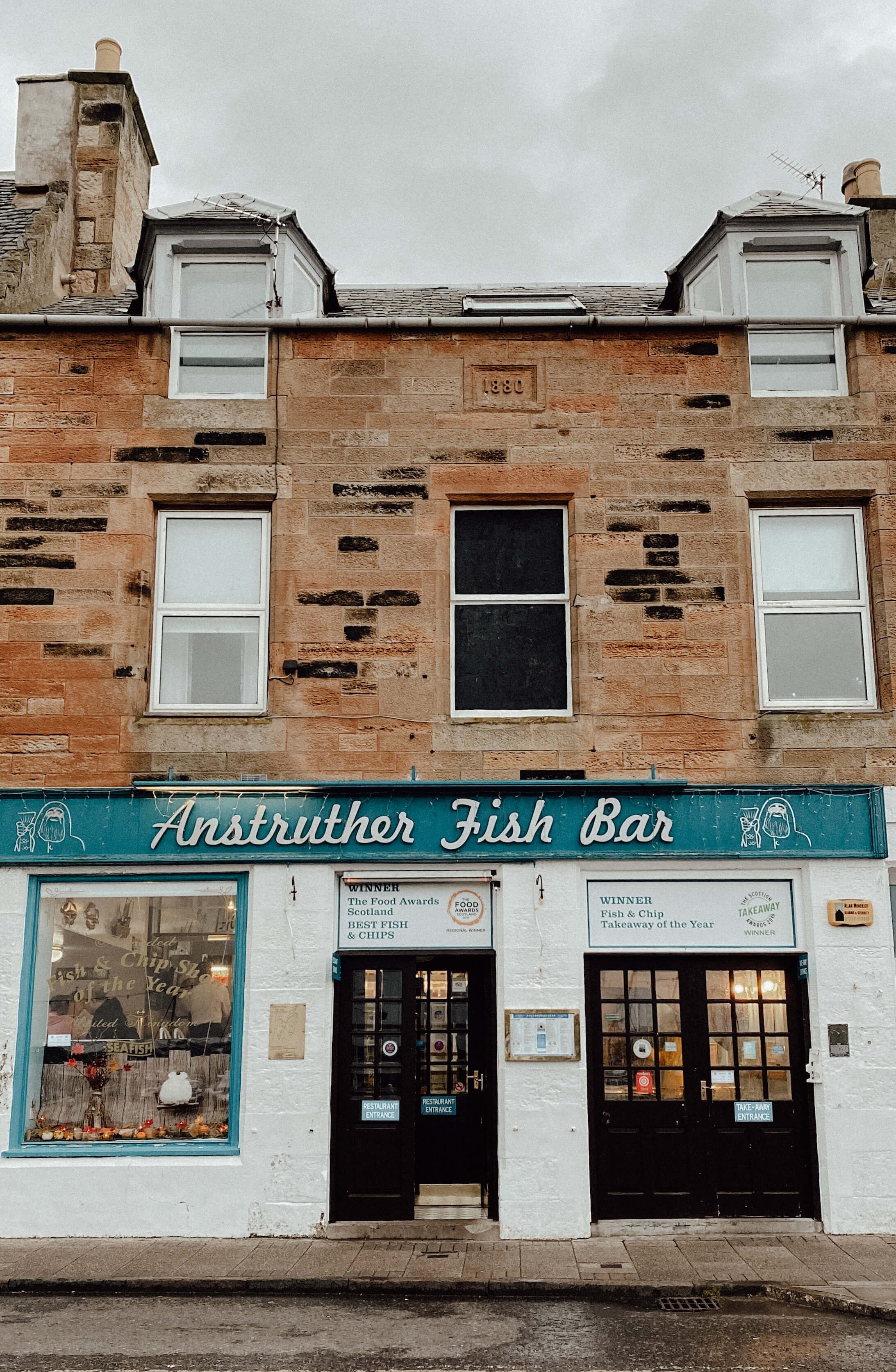 anstruther-restaurants-outside-anstruther-fish-bar.jpg