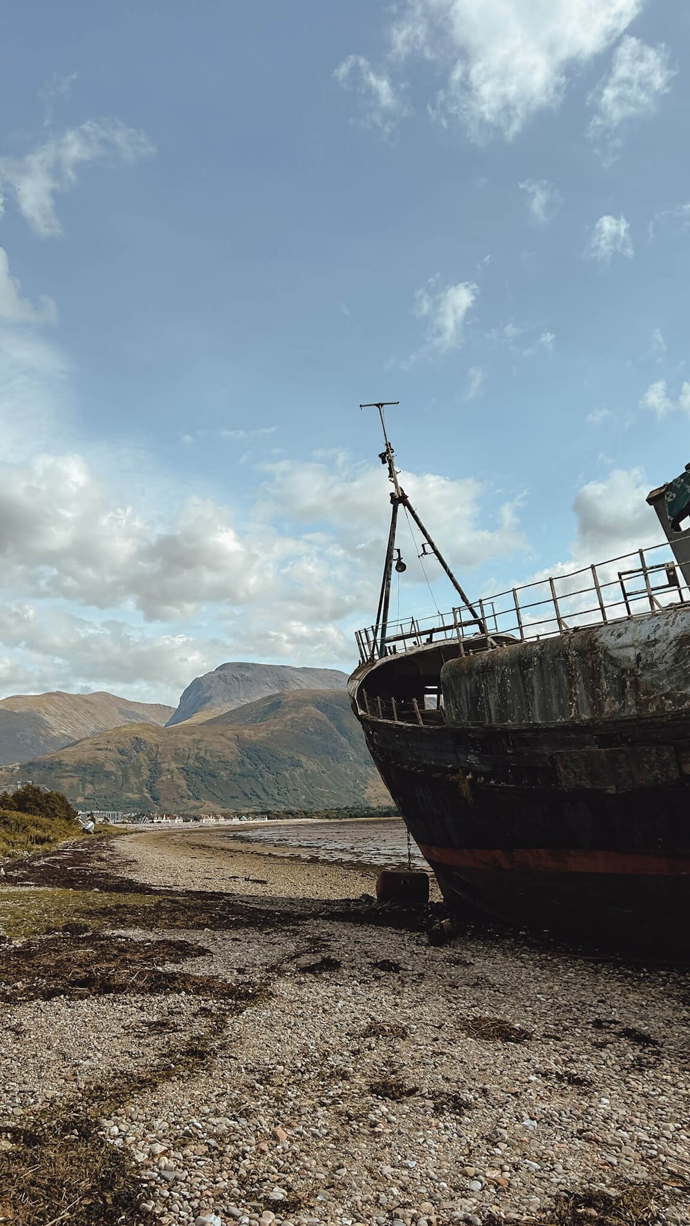 Corpach Shipwreck &amp; Ben Nevis, Caol