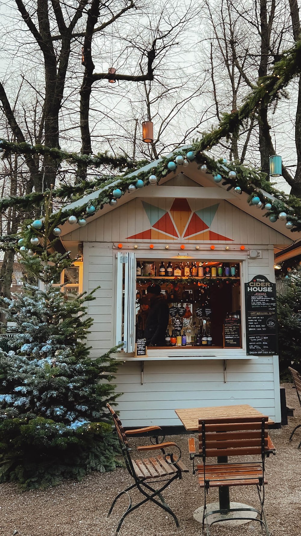 copenhagen-christmas-markets-mulled-cider-stall.jpg