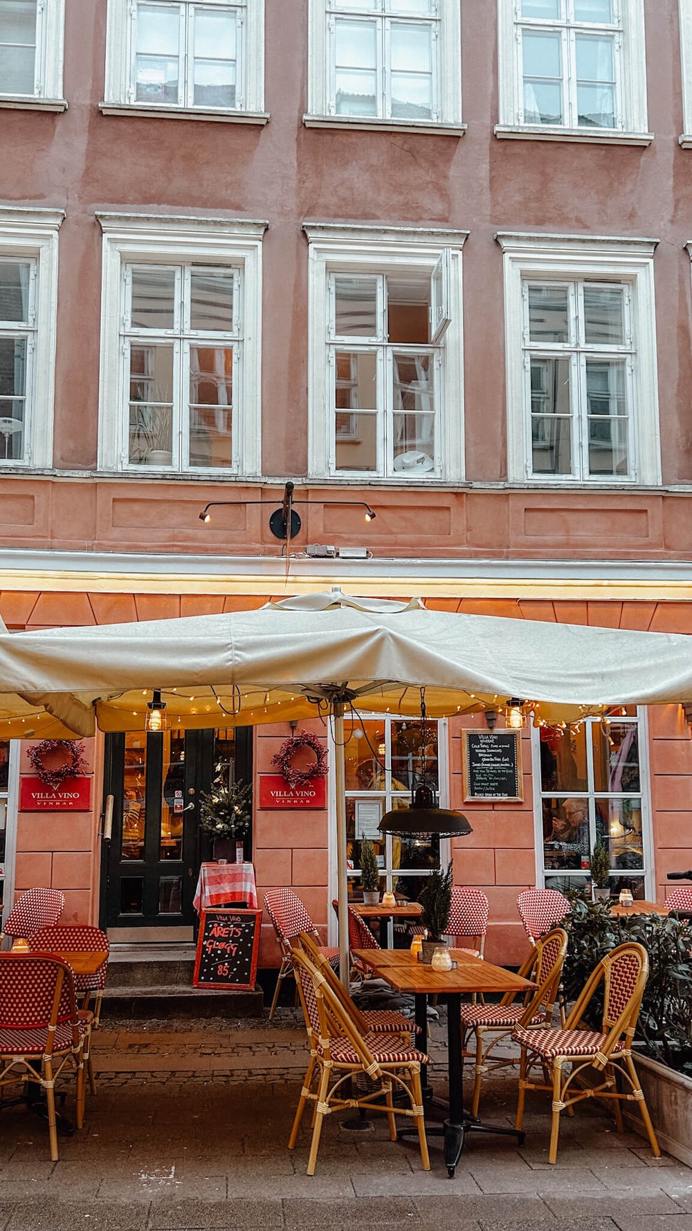 best-bars-in-copenhagen-terrace.jpg