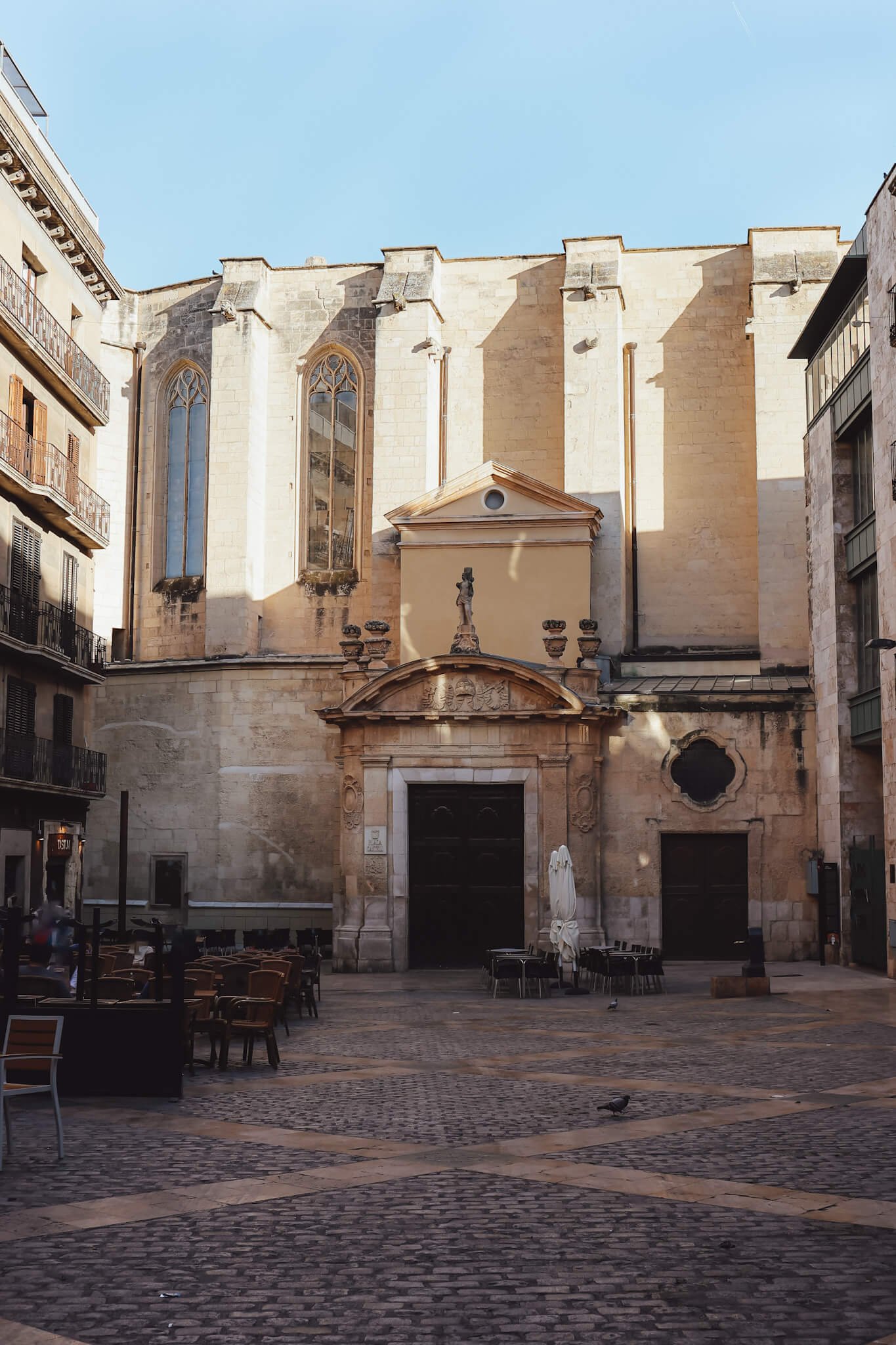 costa-daurada-best-things-to-do-travel-guide-reus-church.jpg