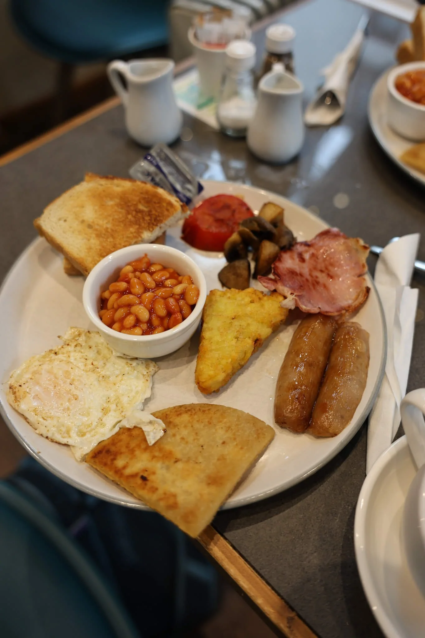 Stirling-Cafes-You-Should-Visit-For Breakfast-Wander-Scotland.jpg