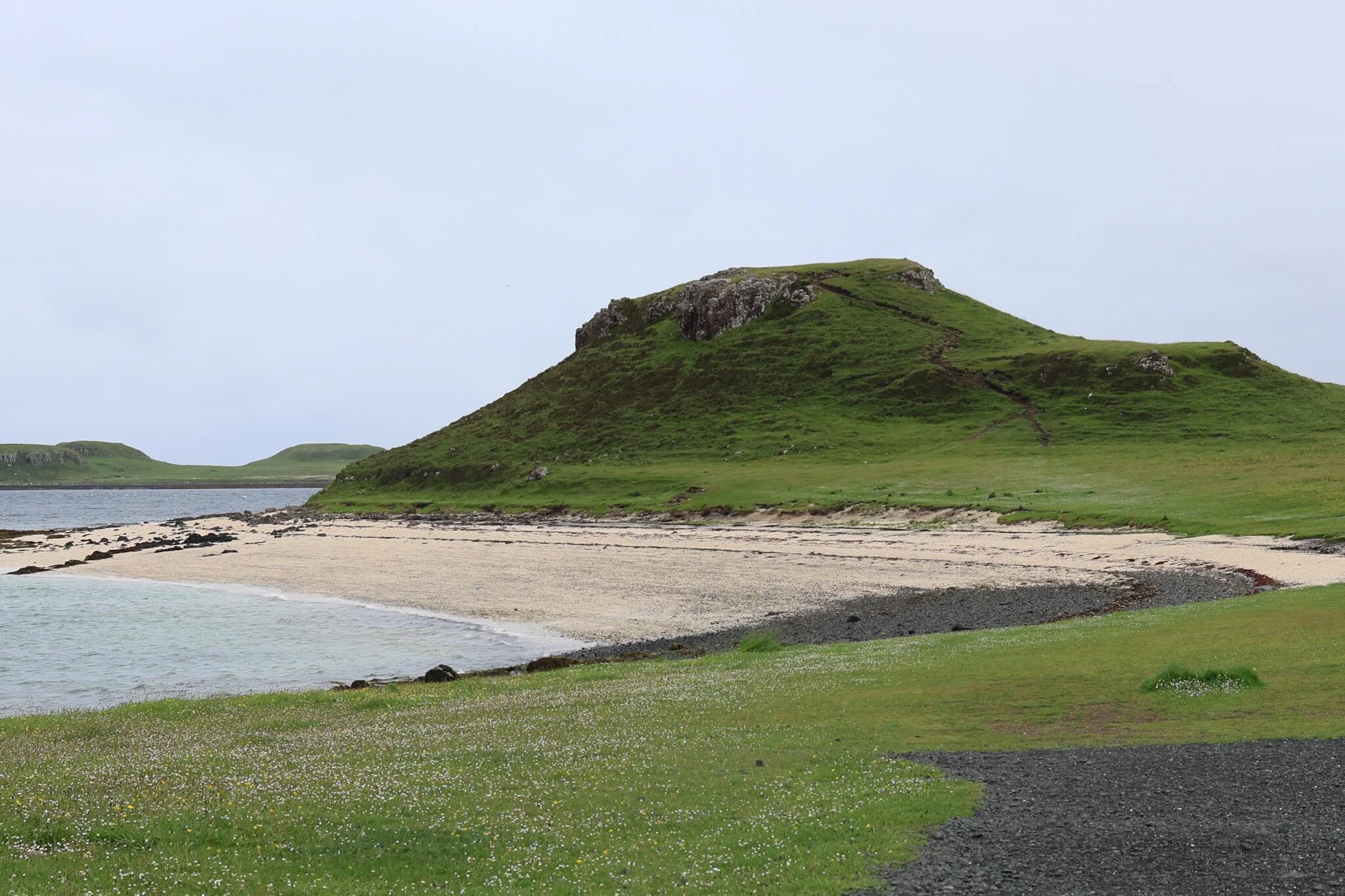 Coral-Beach-Isle-of-Skye-Very-Helpful-Visitors-sandy-viewpoint-Wander-Scotland.jpg