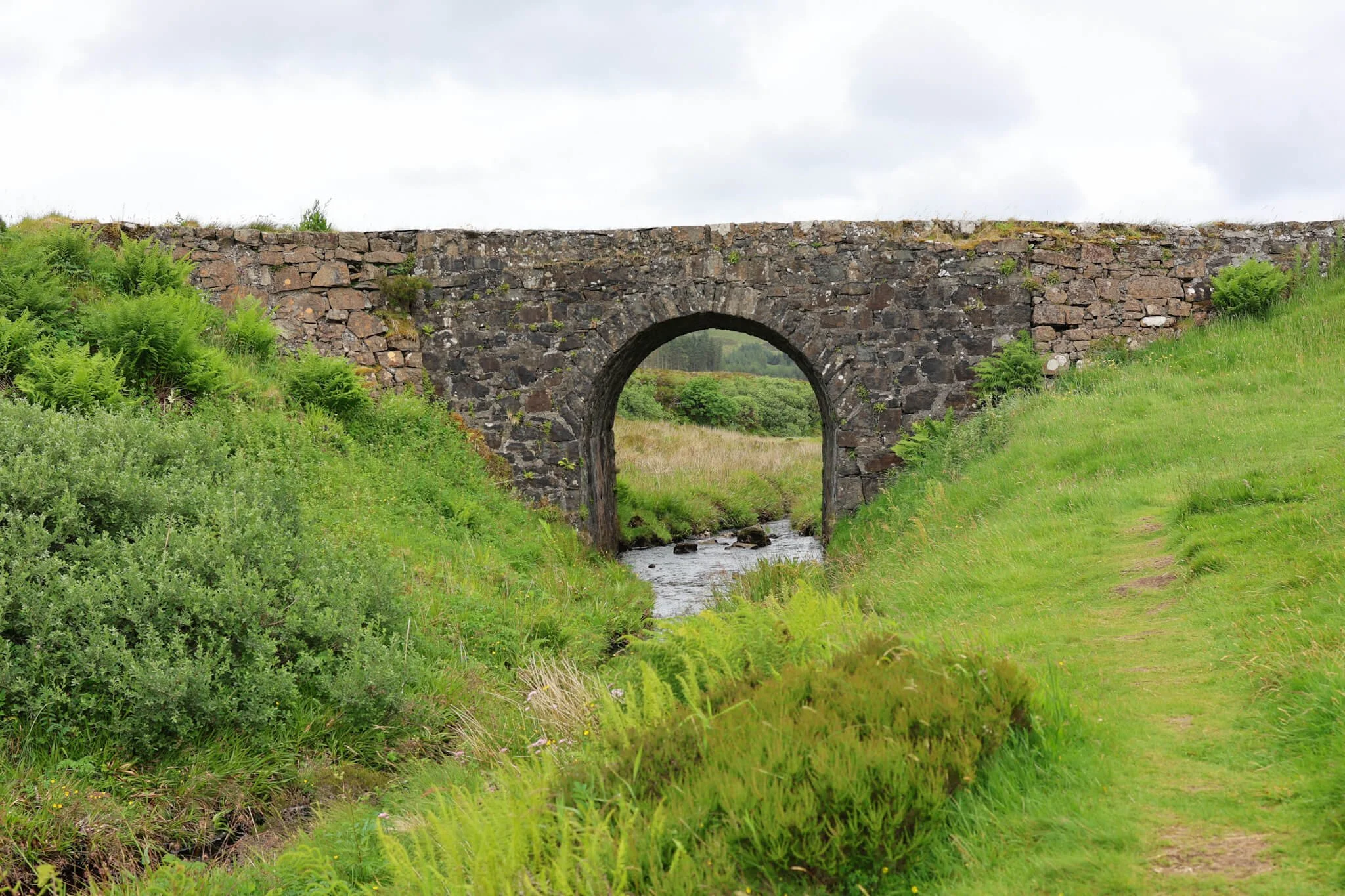The-Fairy-Bridge-Isle-of-Skye-Grassy-Trail-Wander-Scotland.jpg