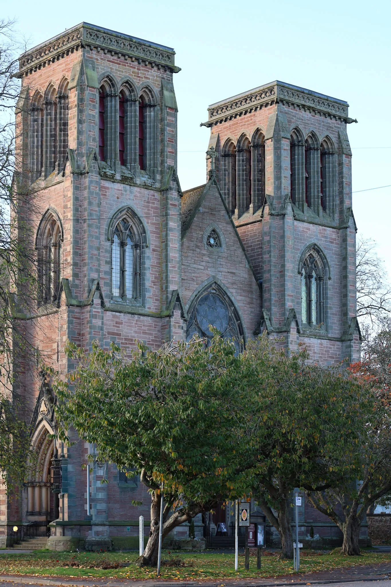 Discover-Inverness-Cathedral-Two-Towers-Wander-Scotland.jpg
