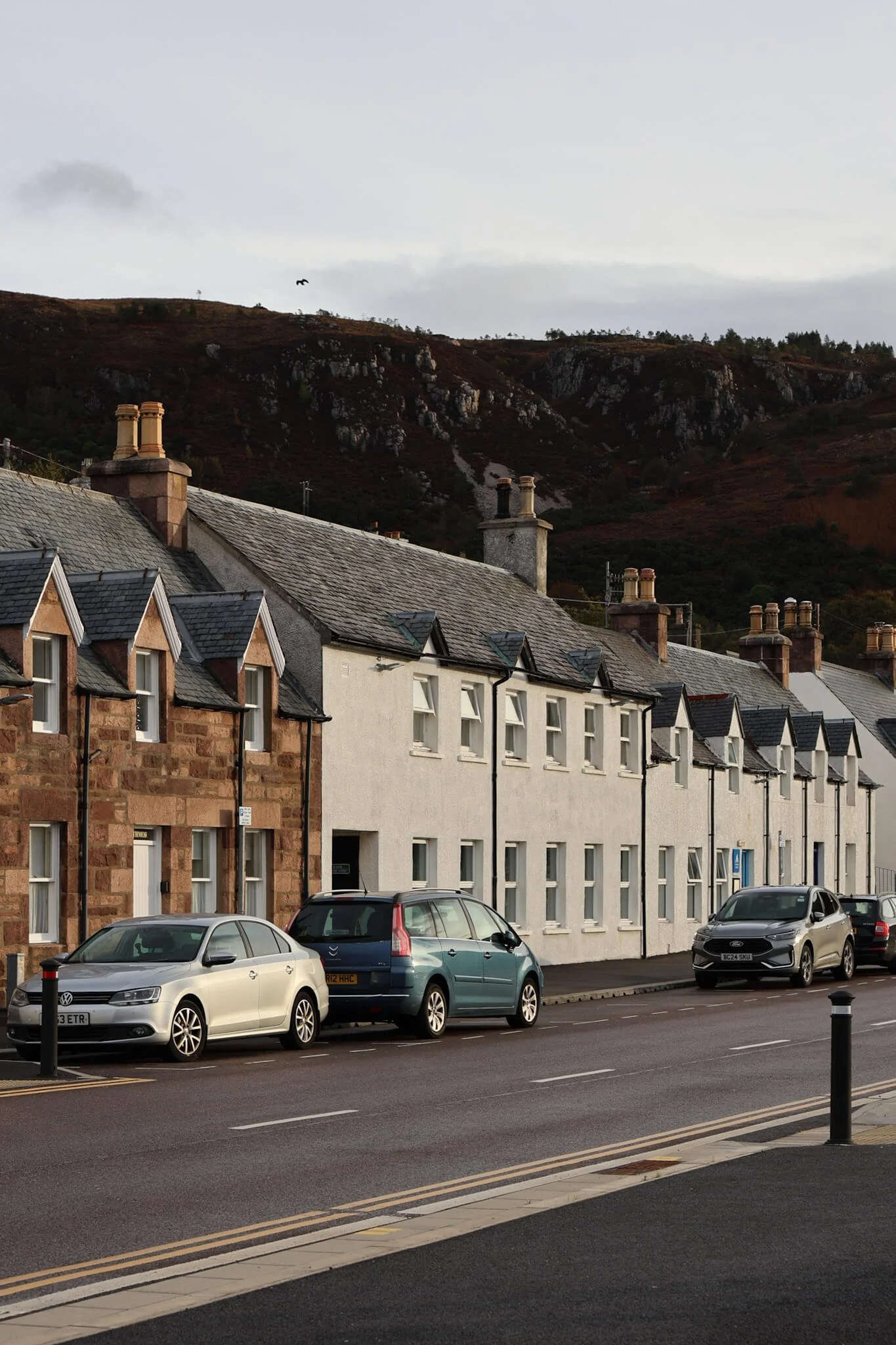 Best-Things-To-Do-Ullapool-Scotland-High-Street.jpg
