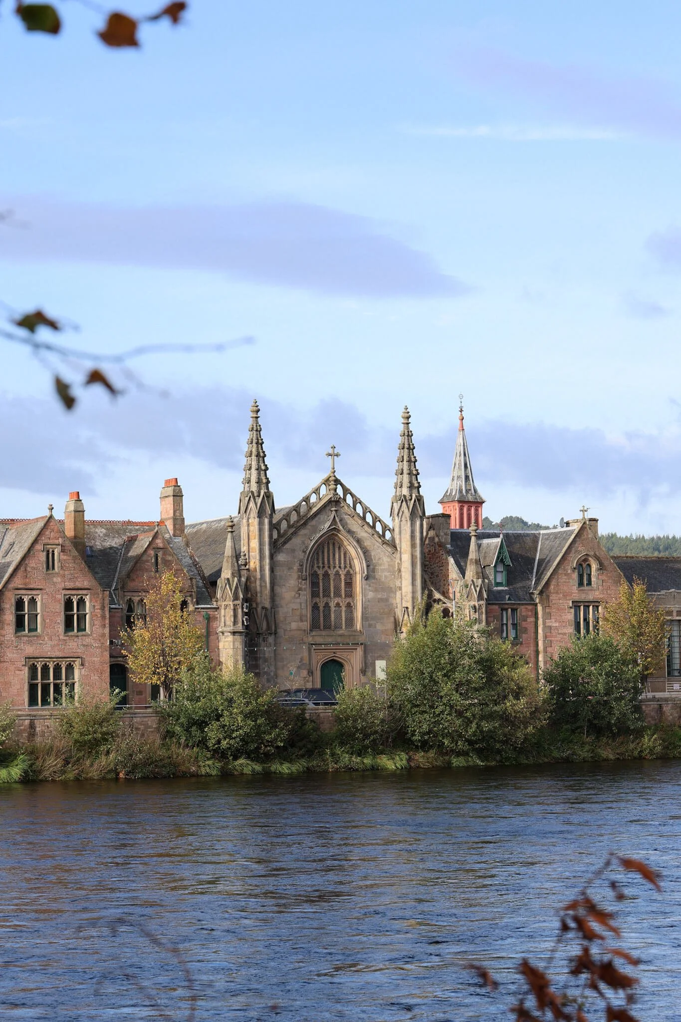 Inverness-Scotland-For-First-Time-Visitors-Best-Things-To-Do-Historic-Buildings.jpg