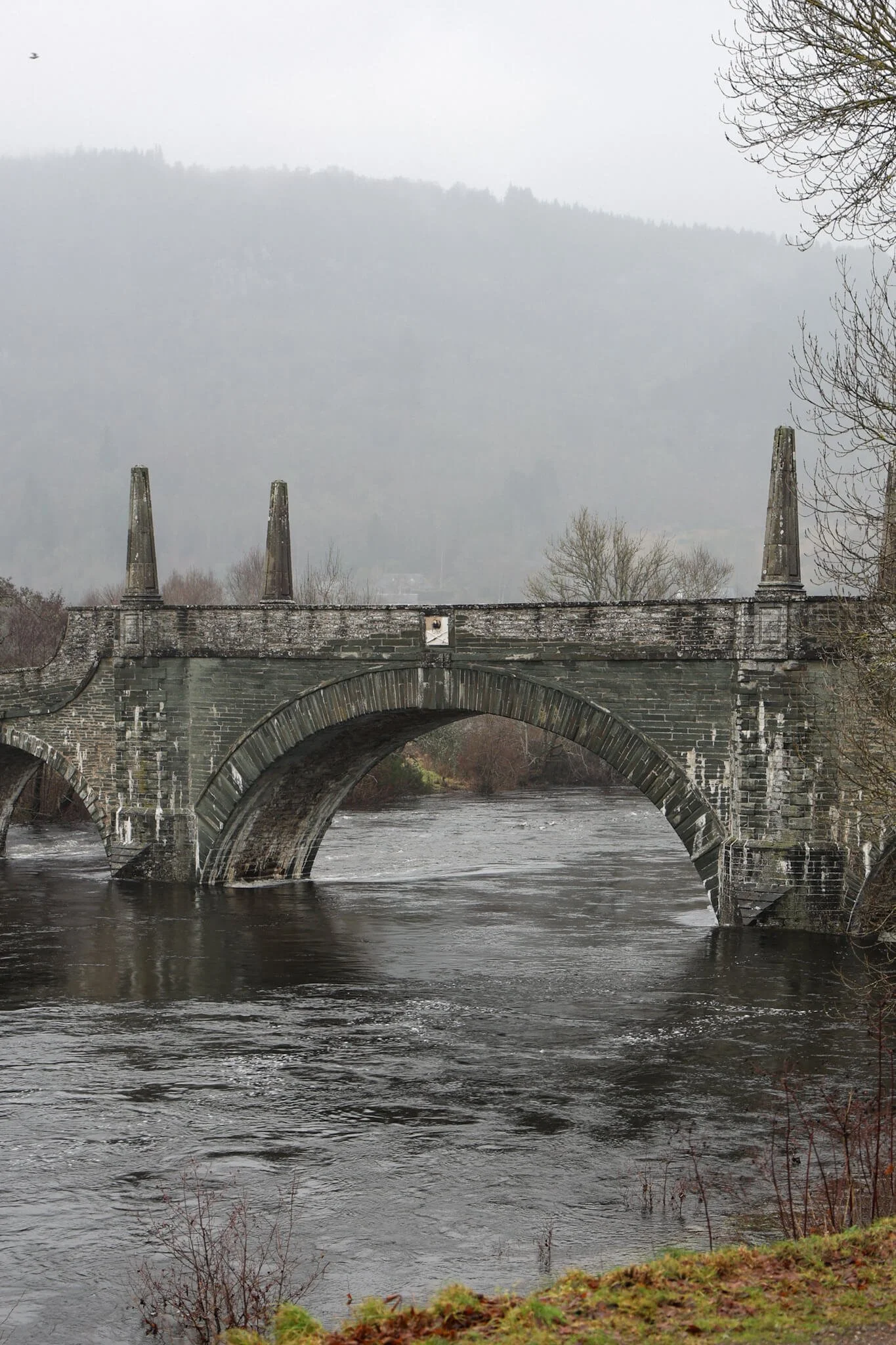 Beautiful-Towns-Perthshire-You-Should-Visit-Aberfeldy-Bridge.jpg