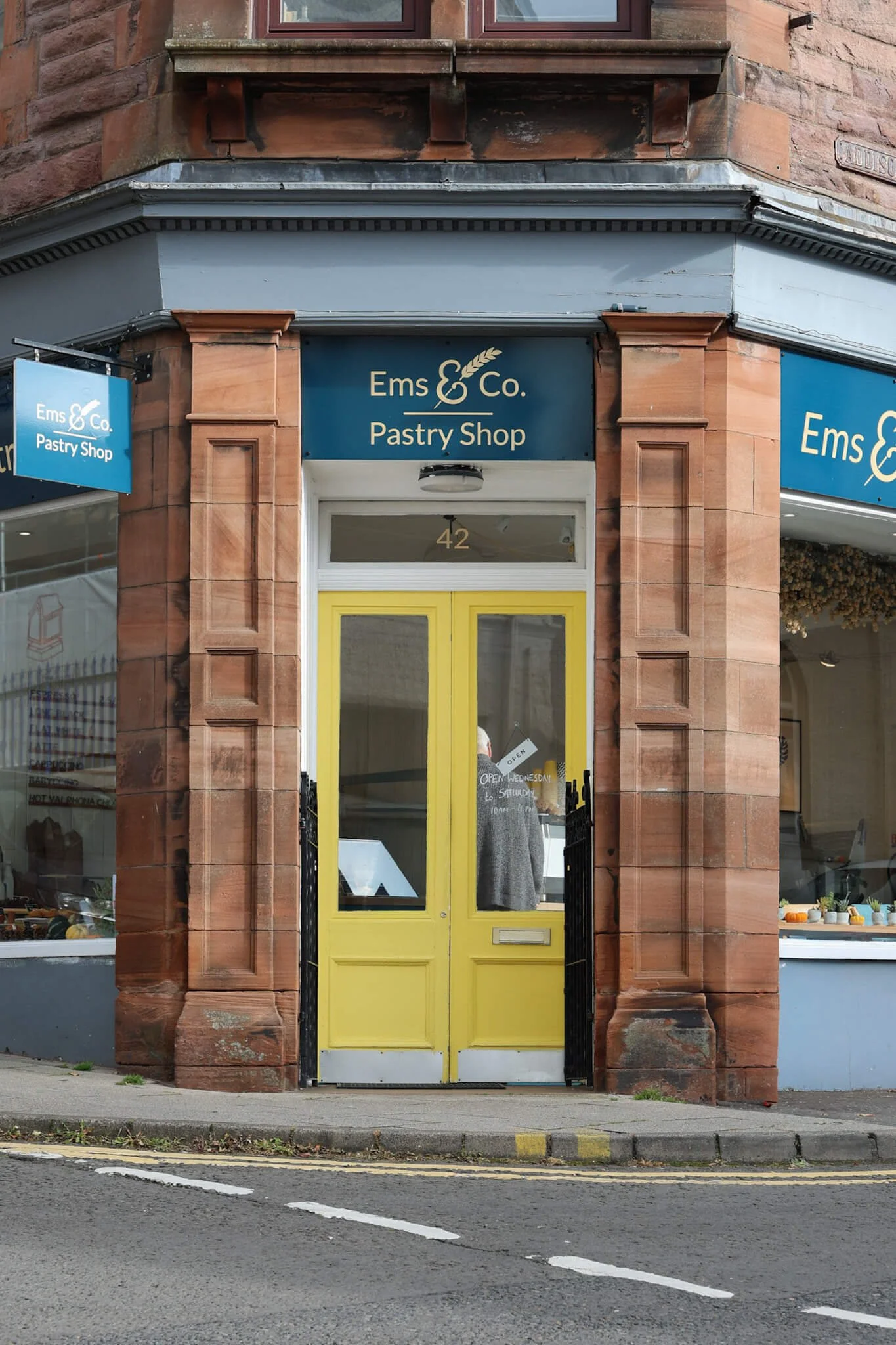 Crieff-Perthshire-Best-Things-To-Do-Bakery-EmsCo.jpg