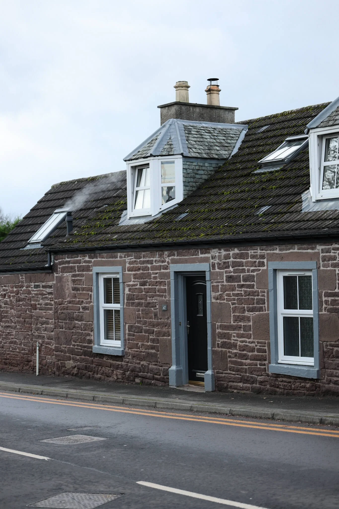 Crieff-Perthshire-Best-Things-To-Do-Visit-Historic-Town.jpg