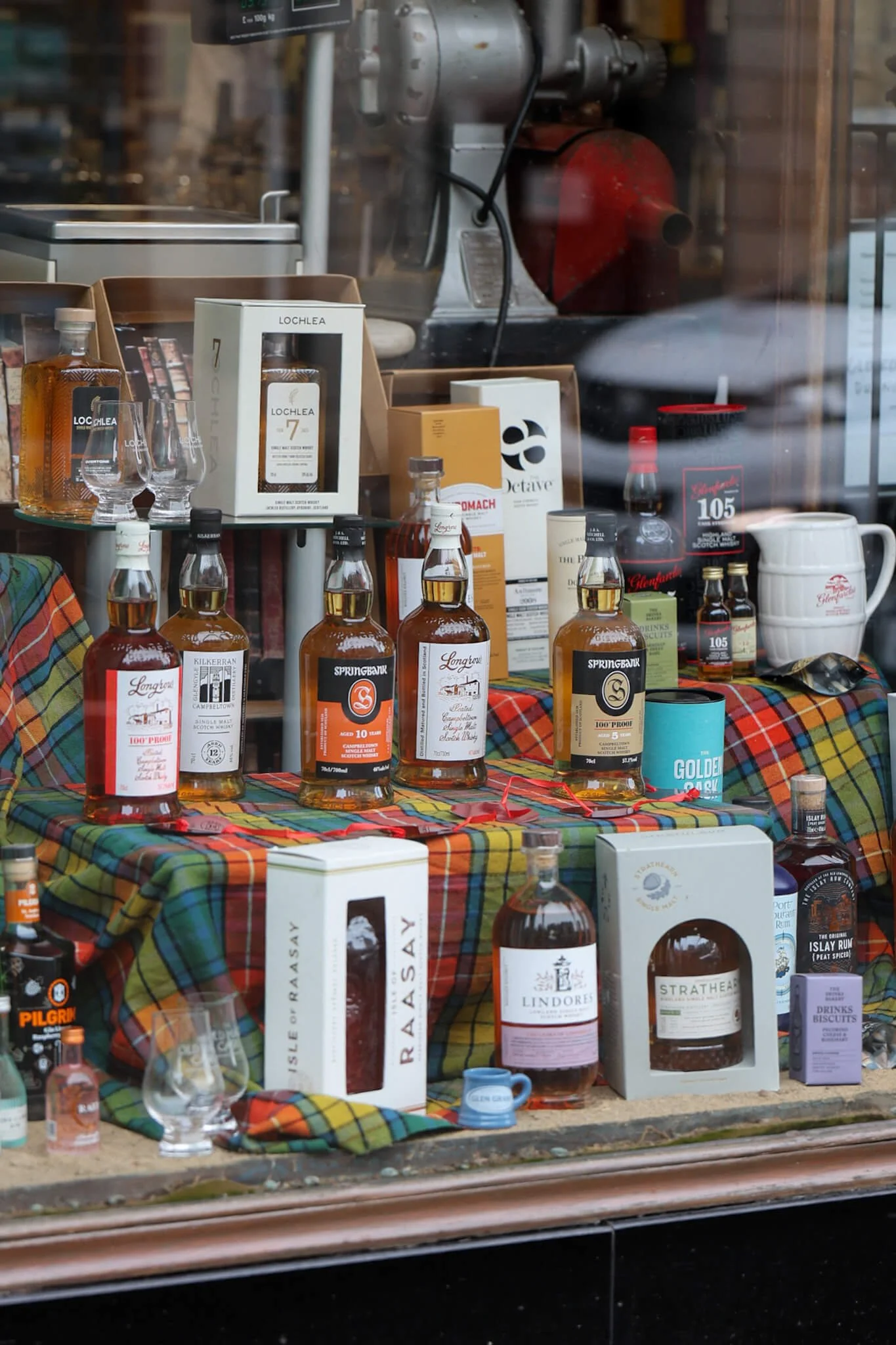 Best-Things-To-Do-Crieff-Perthshire-Whisky-Shop-JLGill.jpg