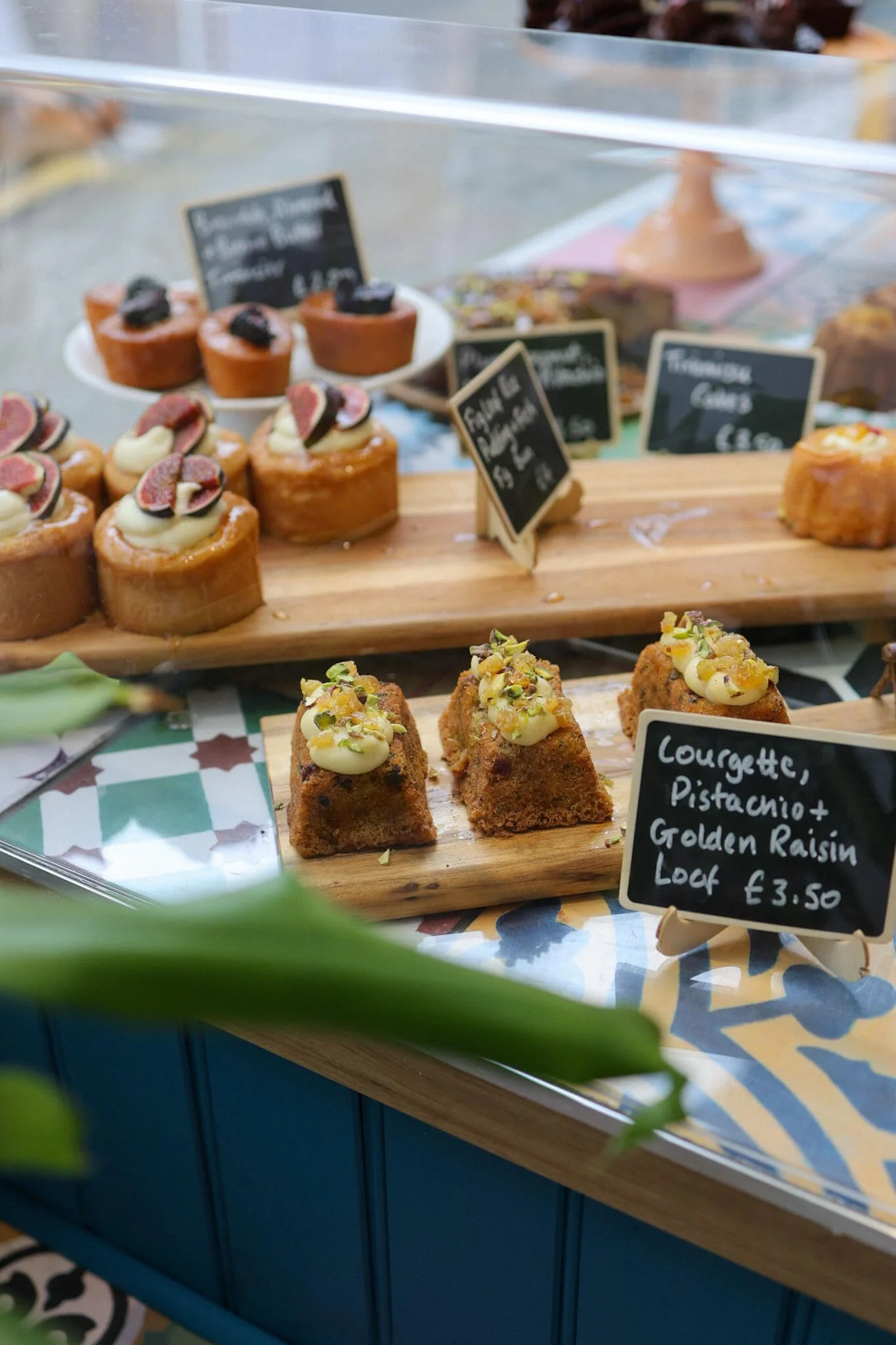 best-pastry-shop-crieff-ems-and-co.jpg