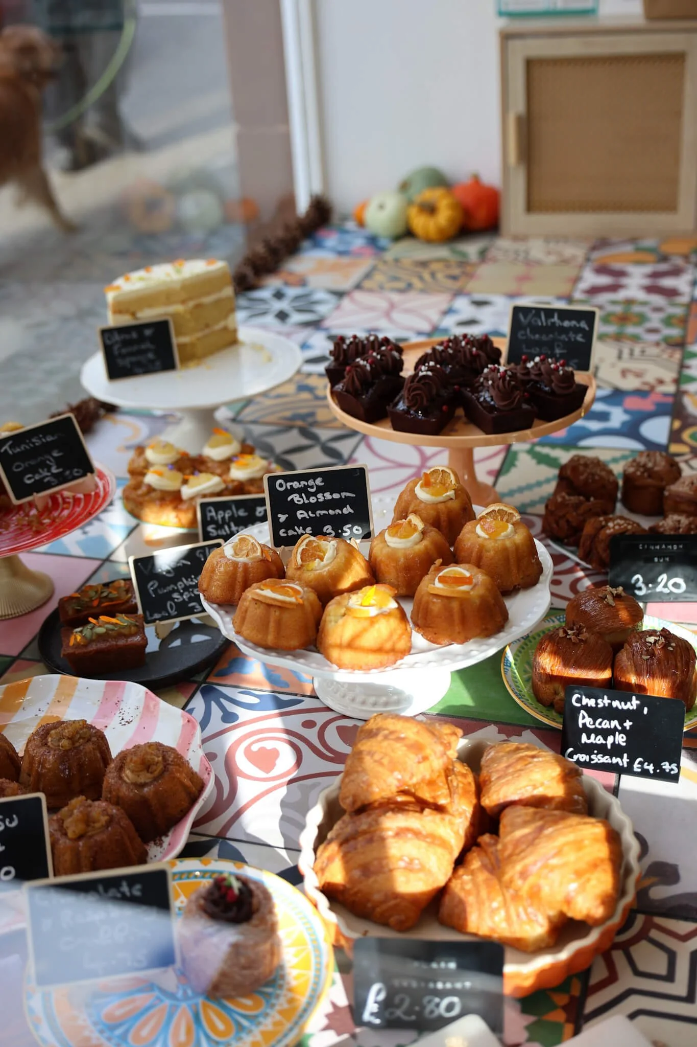 ems-and-co-crieff-pastries-display.jpg
