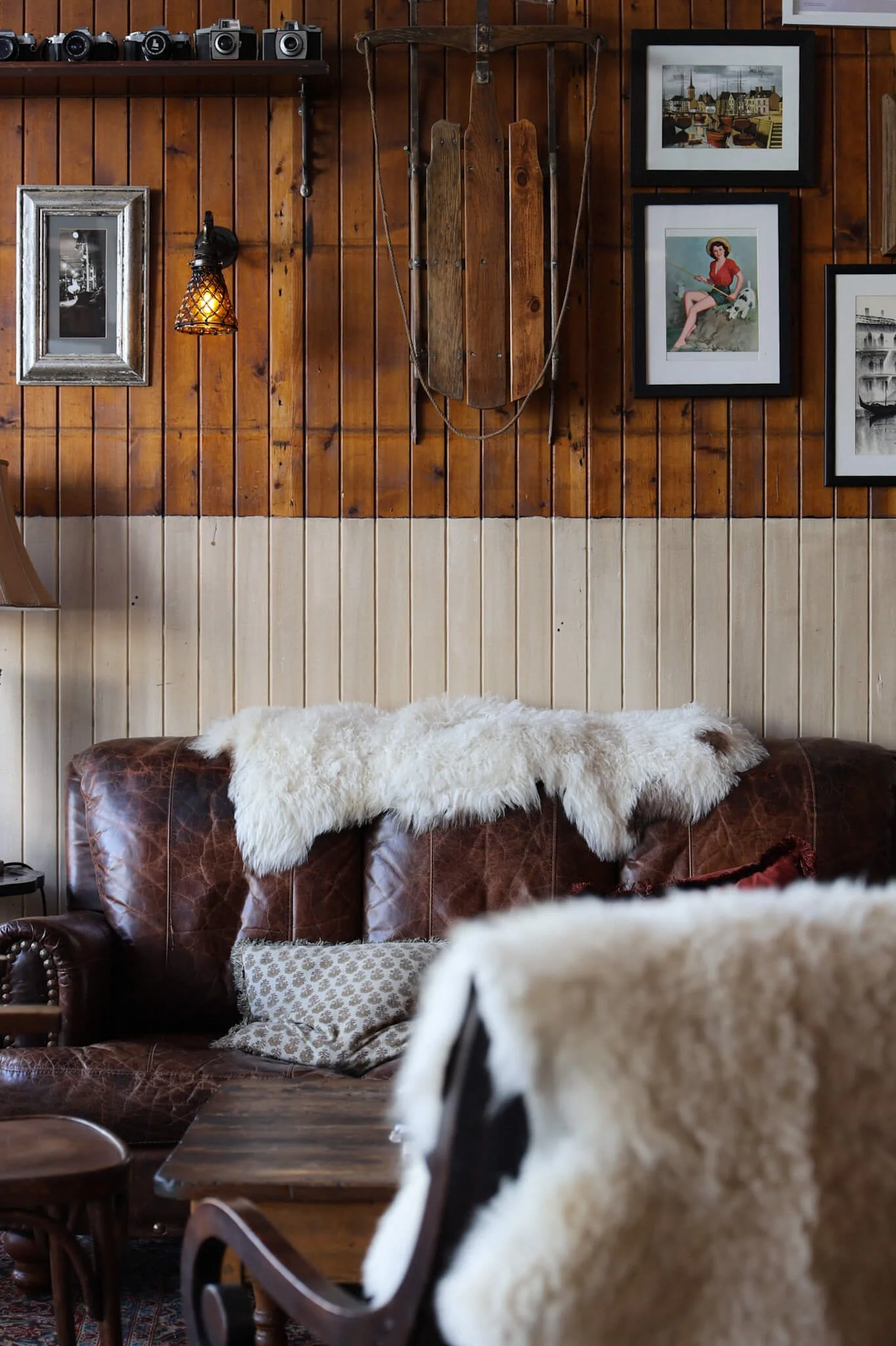 perthshire-aberfeldy-cow-parrot-cafe-interior.jpg